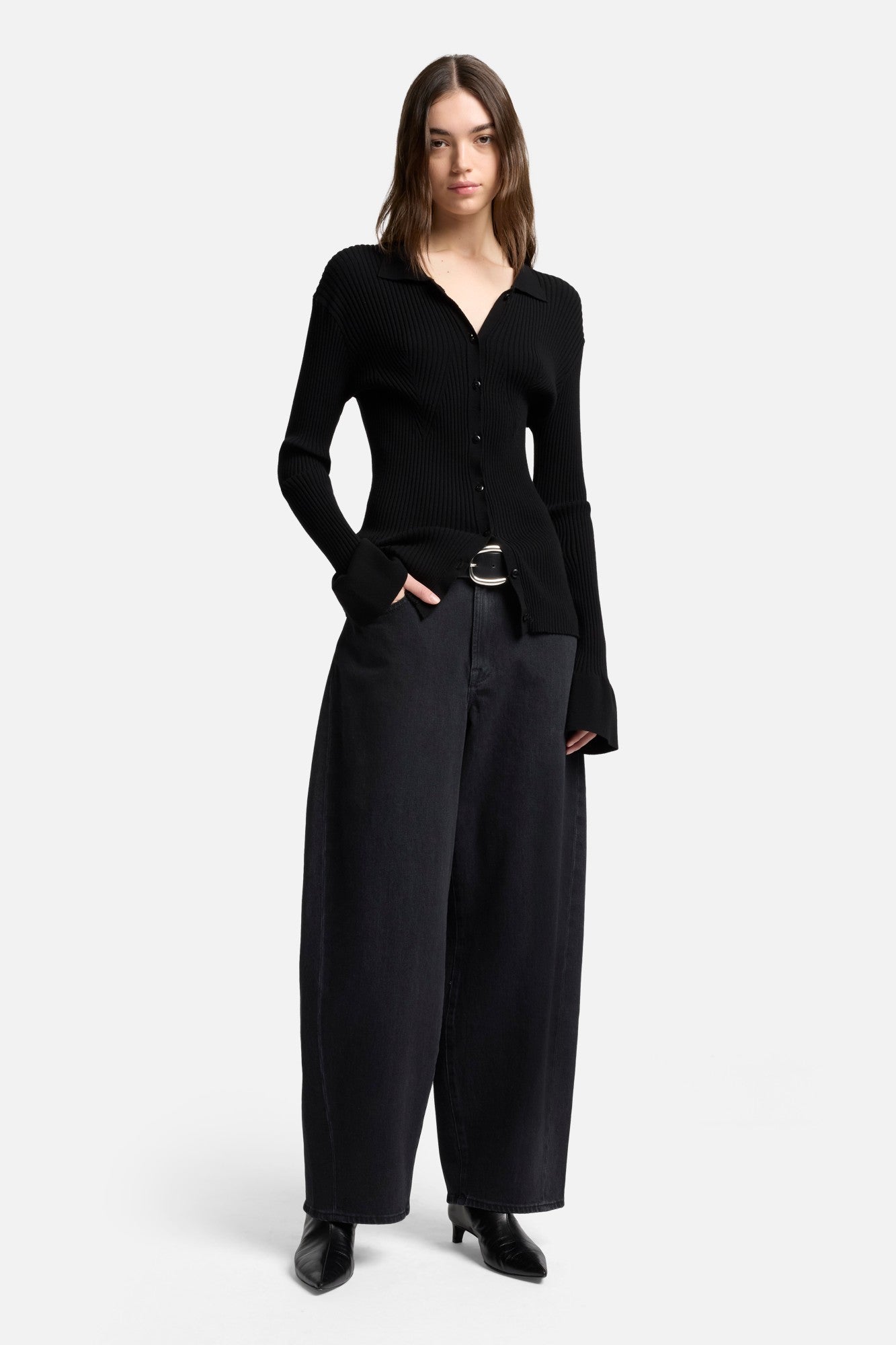 7-for-all-mankind-mankind-twisted-bonnie-barrel-leg-jeans-thunderstorm-damen-sch image 2