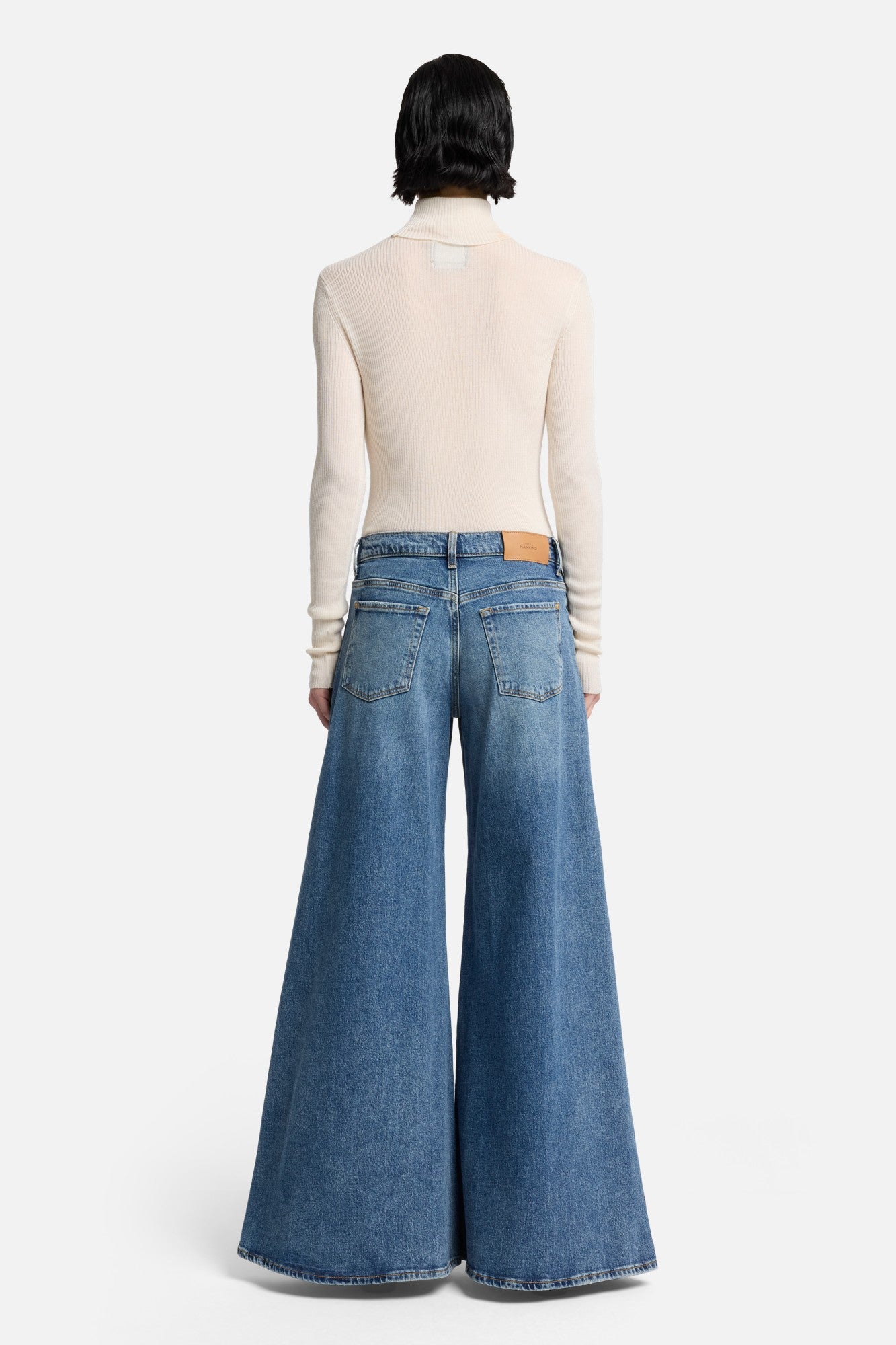 7-for-all-mankind-willow-palazzo-wide-leg-jeans-debut image 5