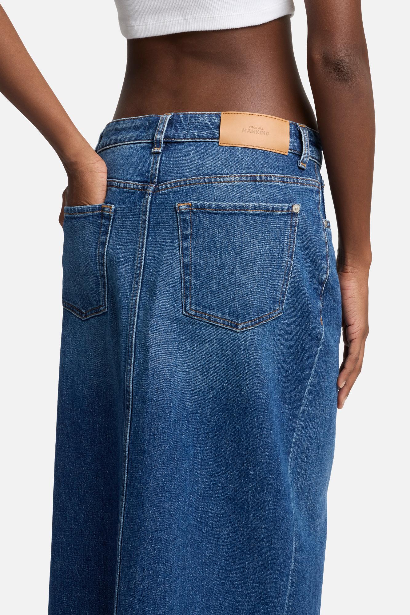 7-for-all-mankind-amber-denim-midi-rock-artifact image 7