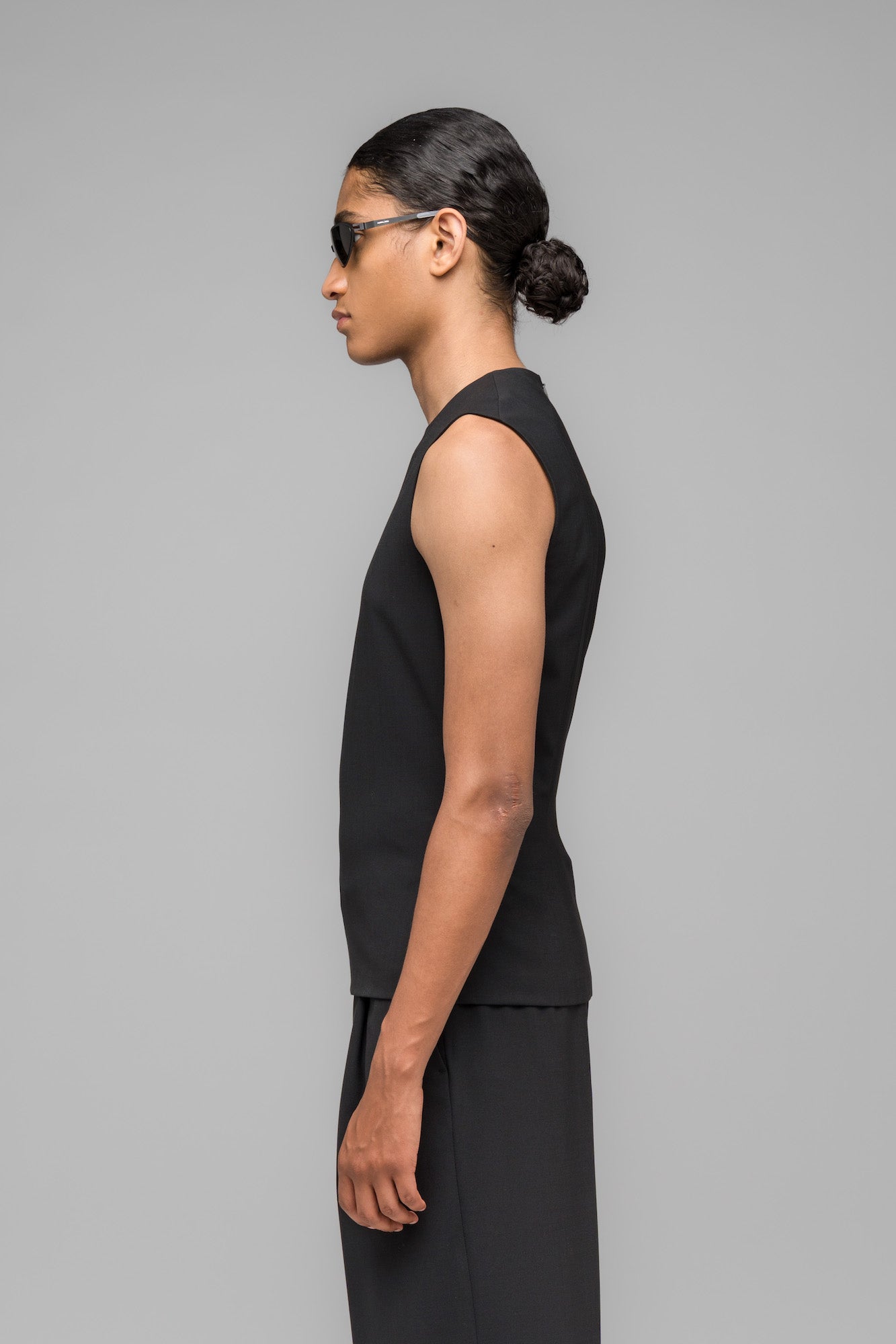 032c-office-attire-cropped-suit-shell-rmellos-herren image 3