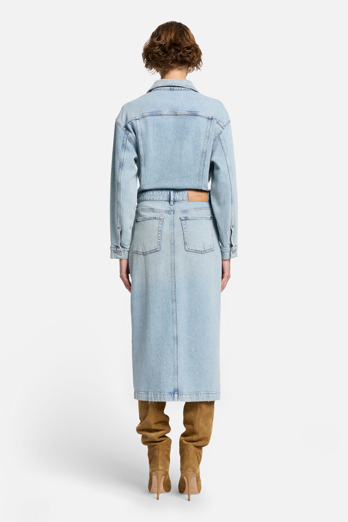 7-for-all-mankind-mankind-relaxed-denim-midikleid-sahara image 4