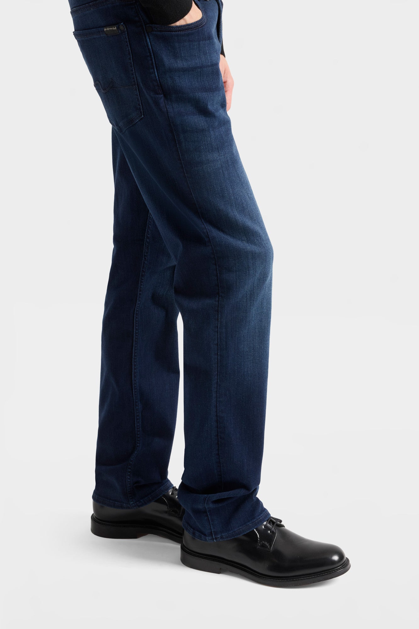 7-for-all-mankind-standard-straight-jeans-luxe-performance-deep-blue image 6