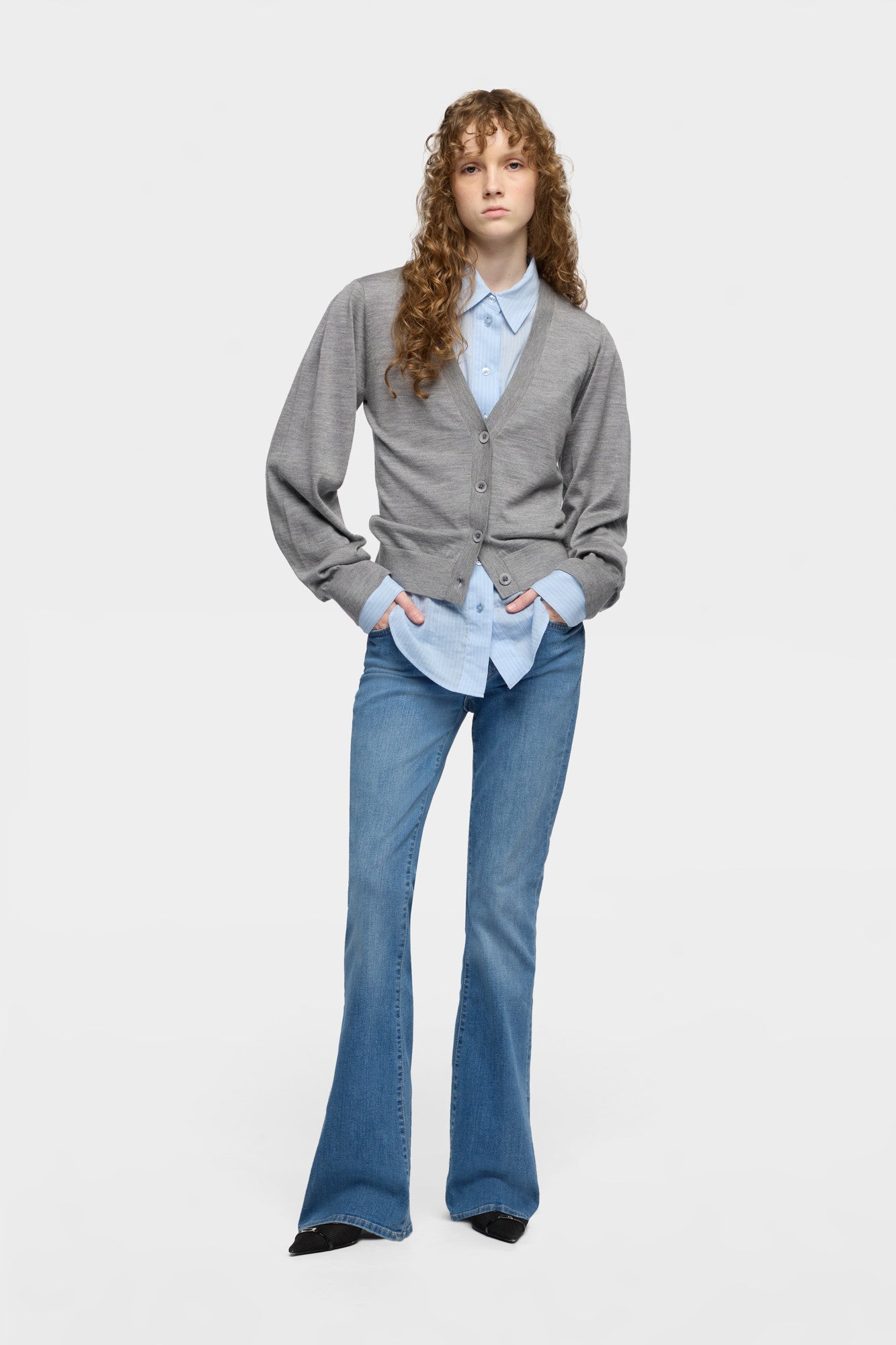 7-for-all-mankind-tailorless-bootcut-damen-jeans-denim-astra image 2