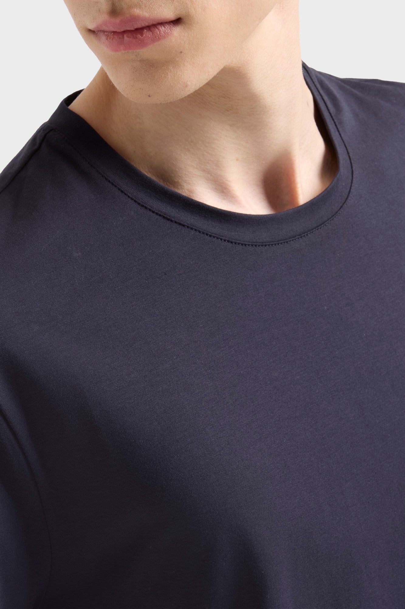 7-for-all-mankind-luxe-performance-t-shirt-herren-navy image 6