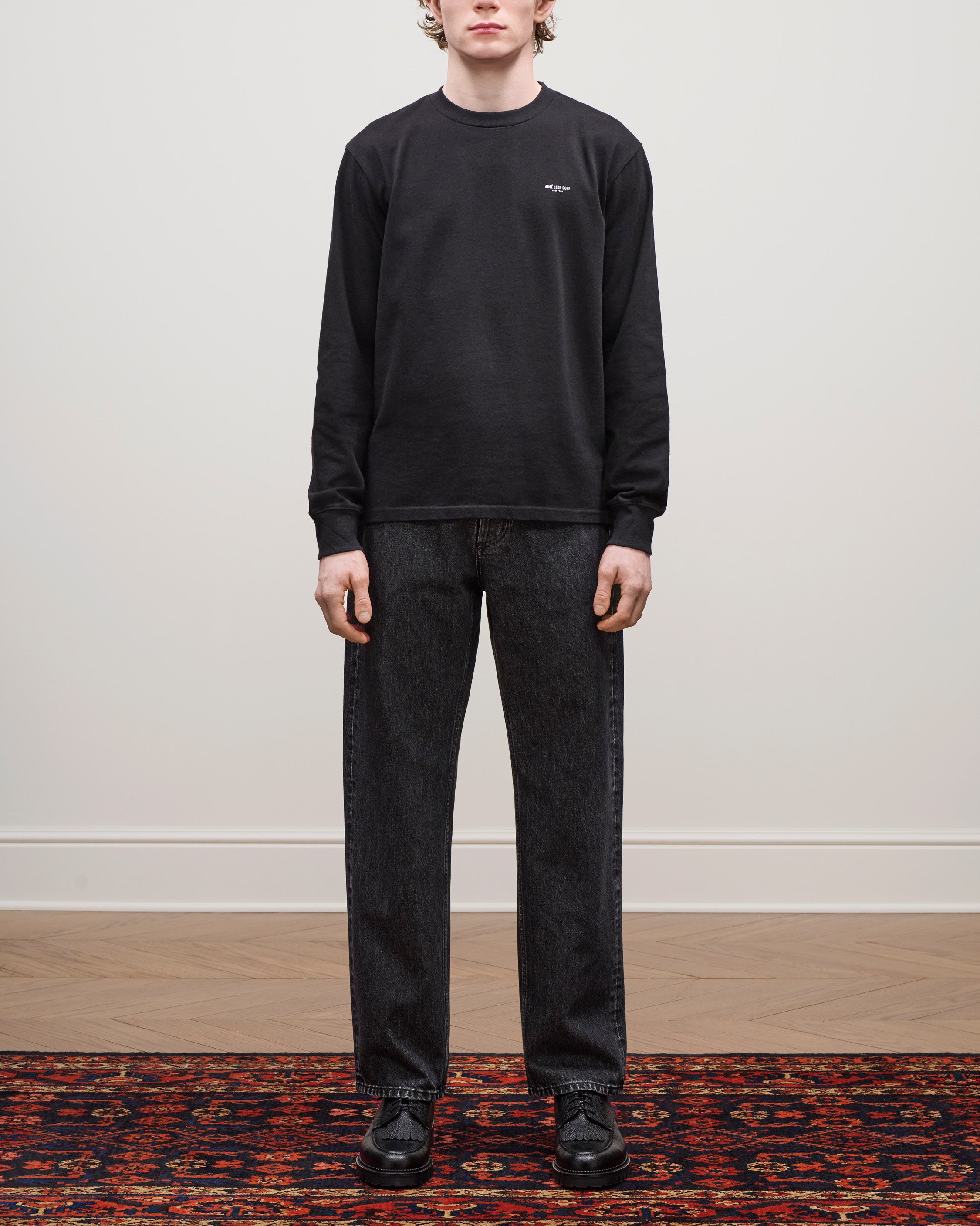 aim-leon-dore-long-sleeve-micro-logo-tee-schwarz image 3