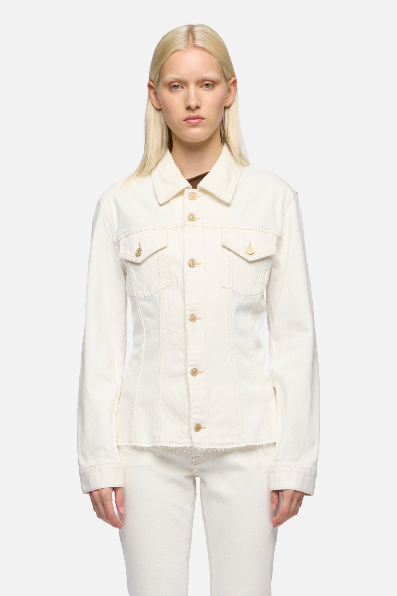 7-for-all-mankind-cinched-trucker-jacket-milkyway-denim image 3