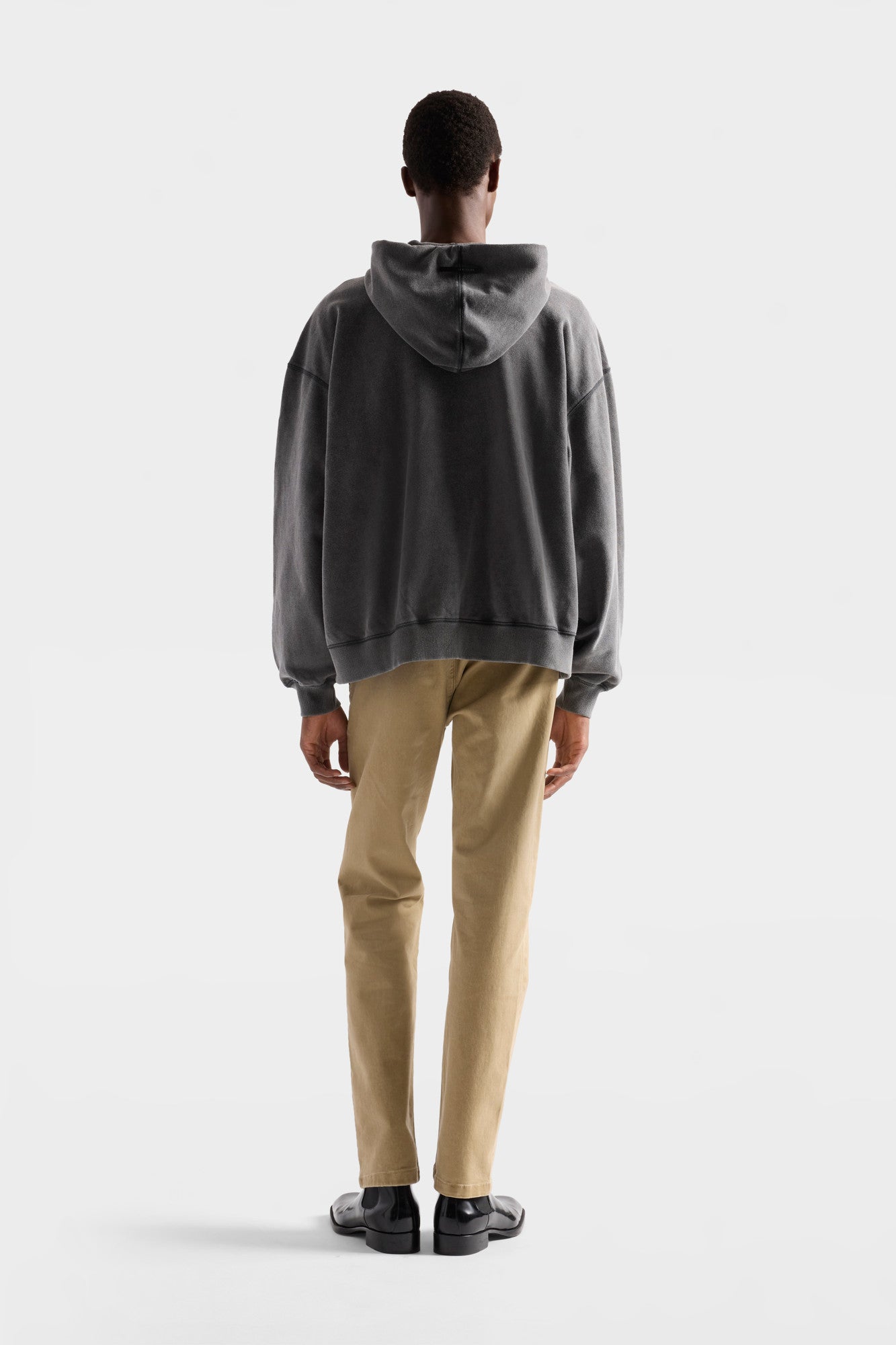 7-for-all-mankind-zip-hoodie-herren-in-schwarz image 5
