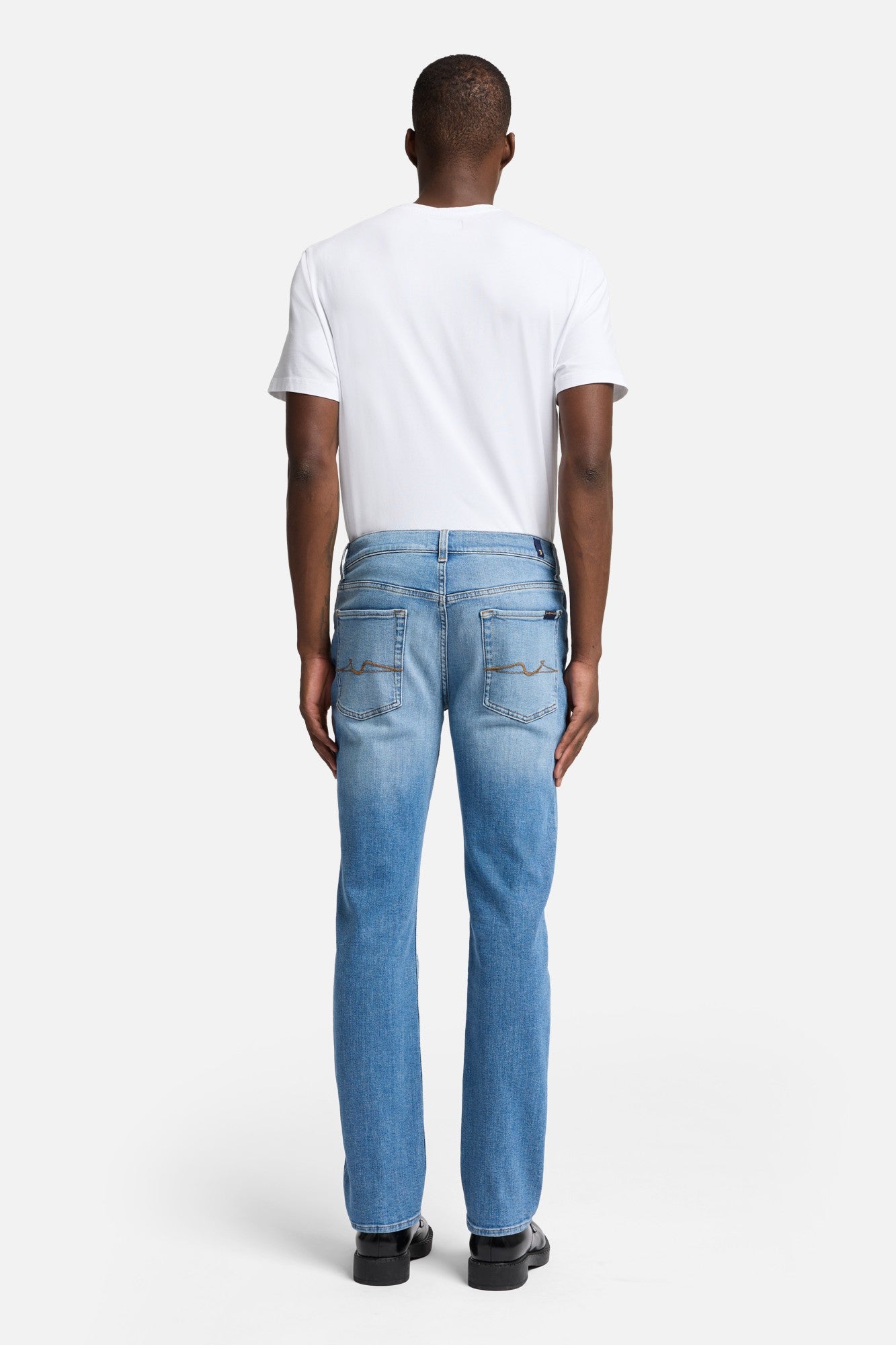 7-for-all-mankind-the-straight-jeans-airspace image 5