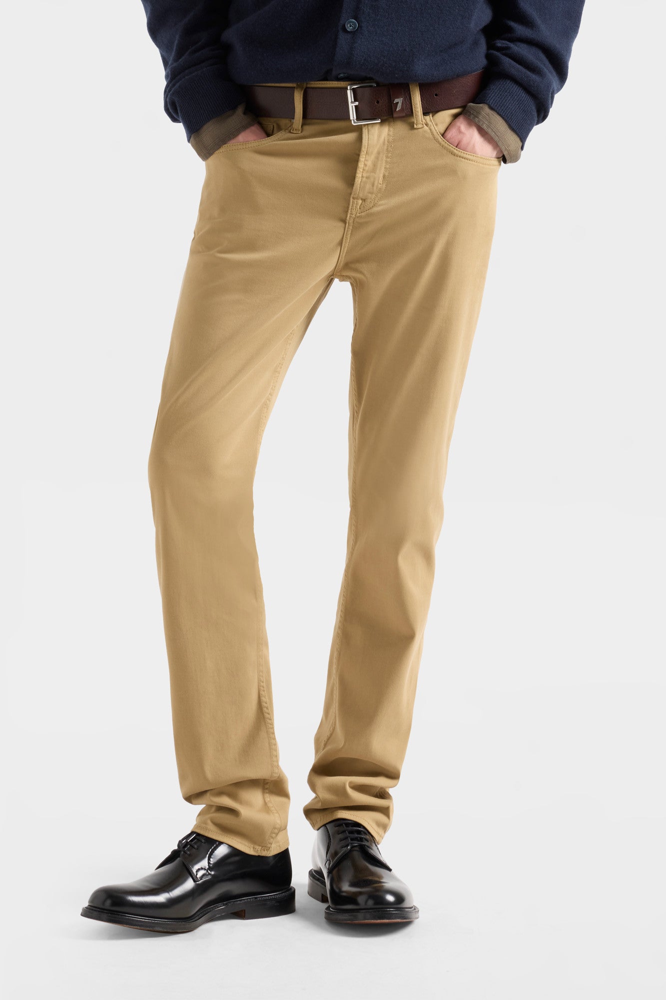 7-for-all-mankind-slimmy-luxe-performance-stretch-sateen-hose-dust-rise-herren image 3