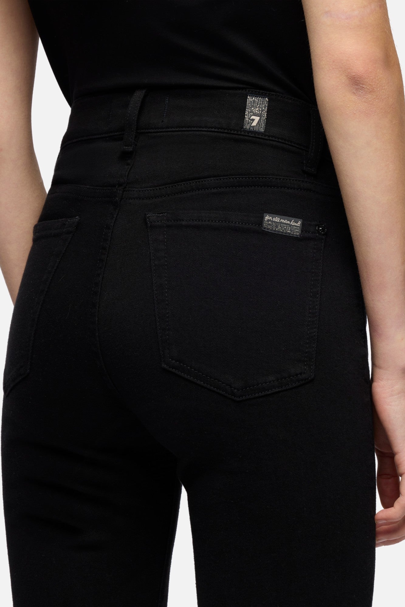 7-for-all-mankind-capri-jeans-slim-illusion-soho-night image 4