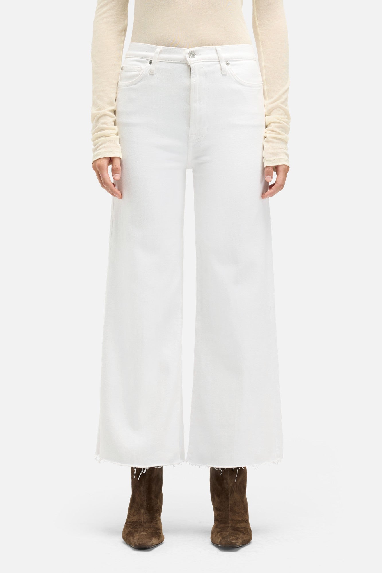 7-for-all-mankind-ultra-high-rise-cropped-jo-jeans-luxe-vintage-soleil image 3