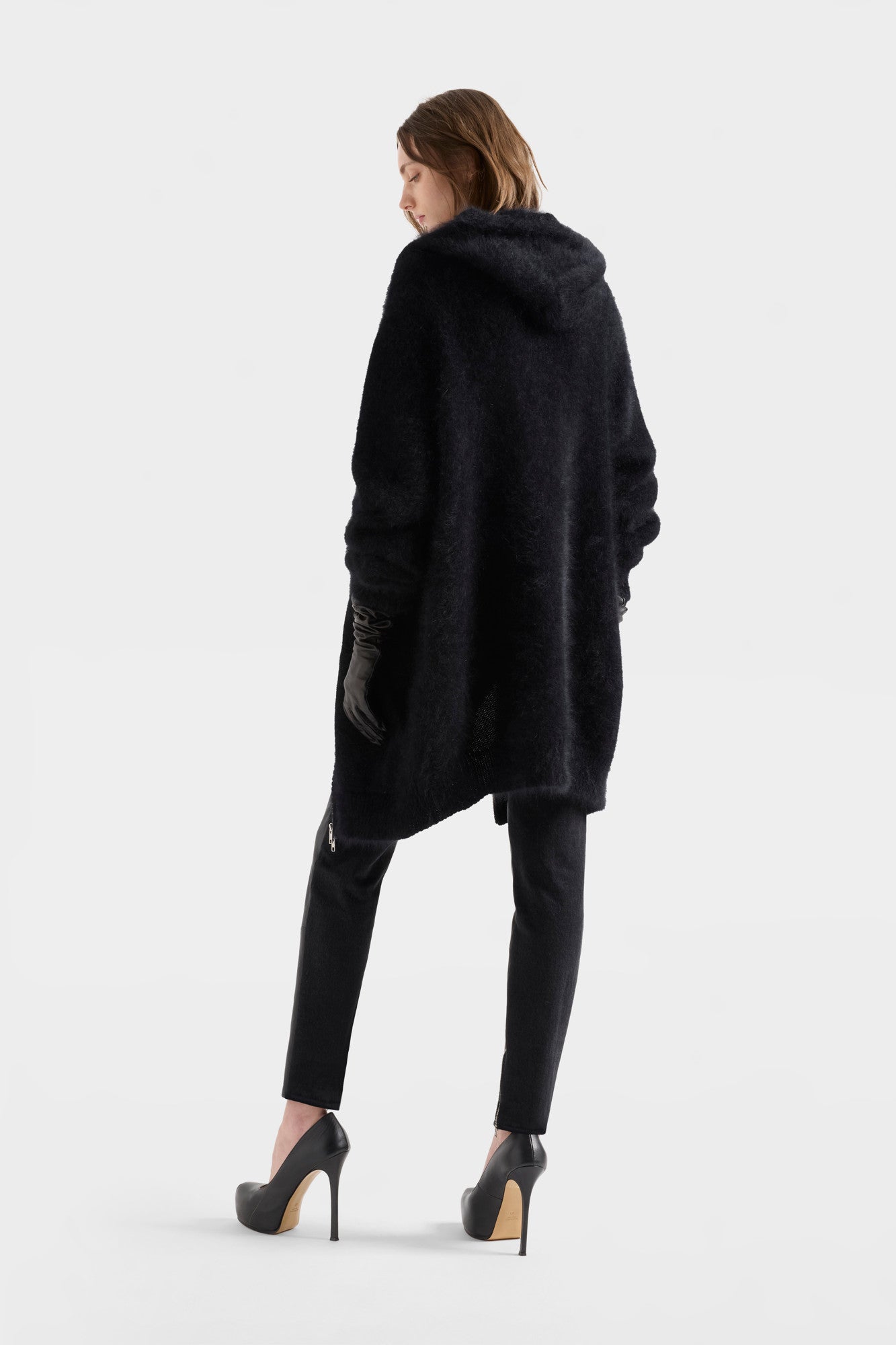 7-for-all-mankind-fuzzy-zip-hoodie-alpaka-blend-sable image 5