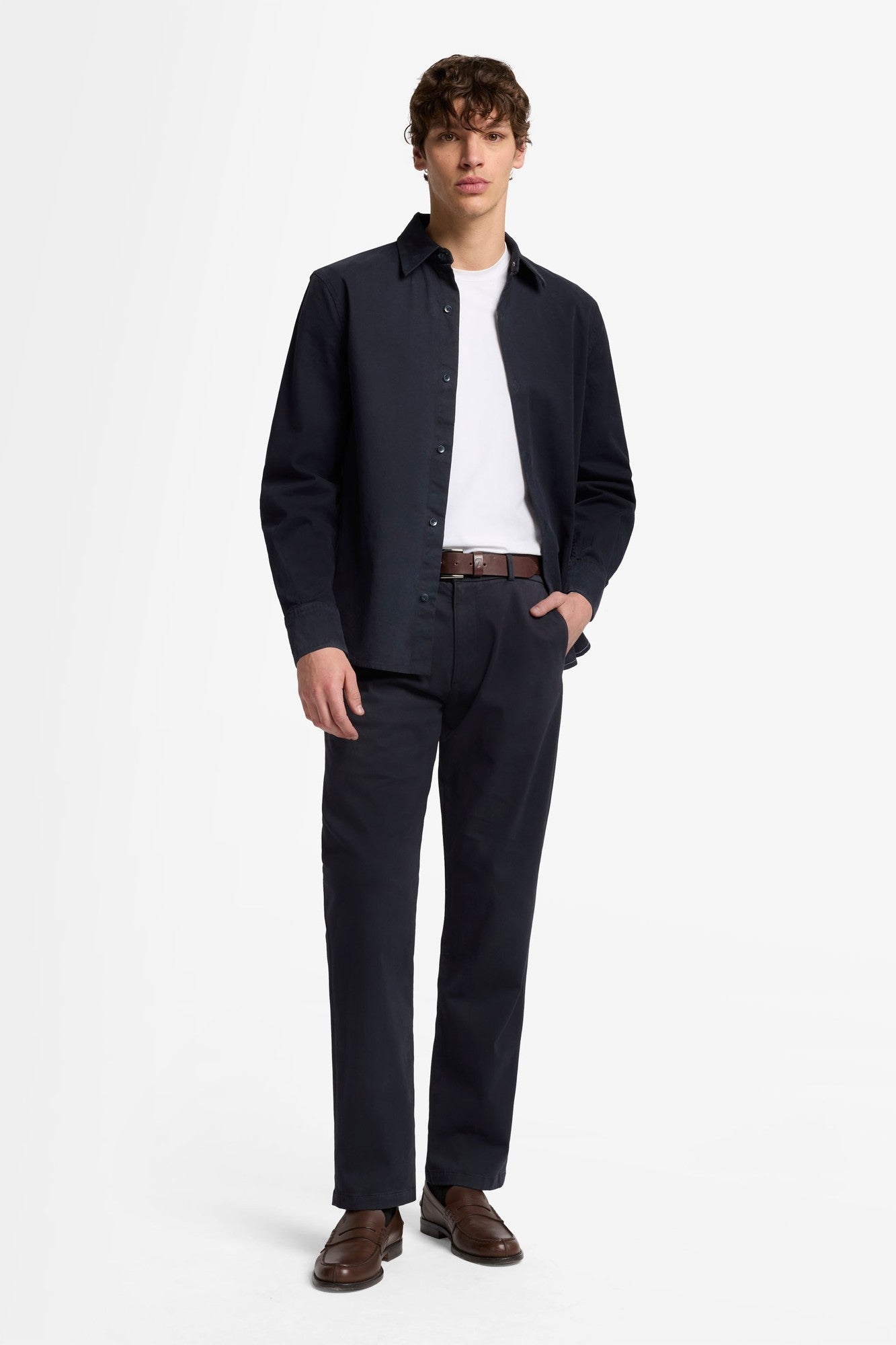 7-for-all-mankind-straight-chino-hose-luxe-performance-sateen-vulcan image 2