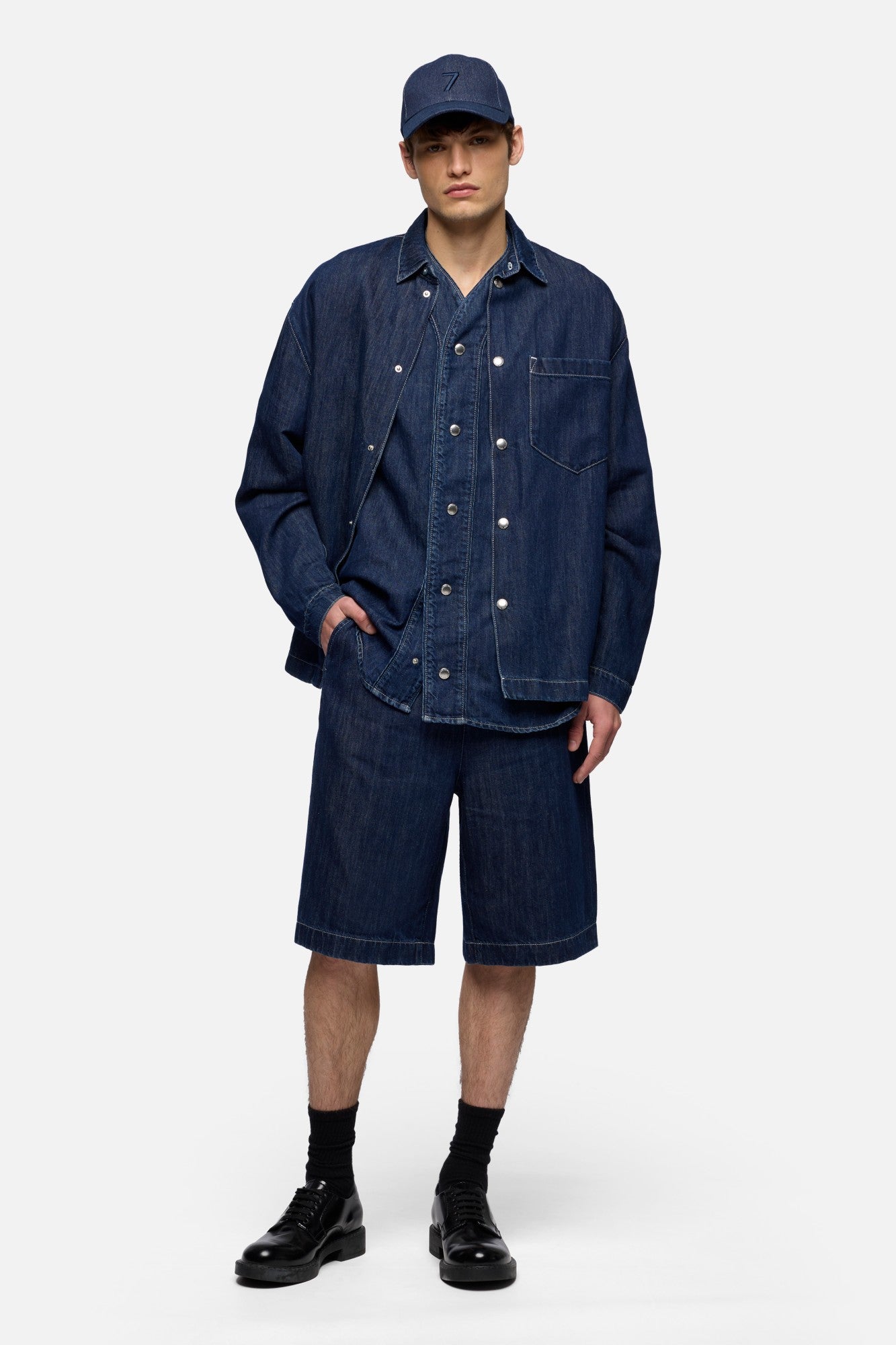 7-for-all-mankind-wide-leg-chino-short-indigo-linen-nocturnal-herren image 2
