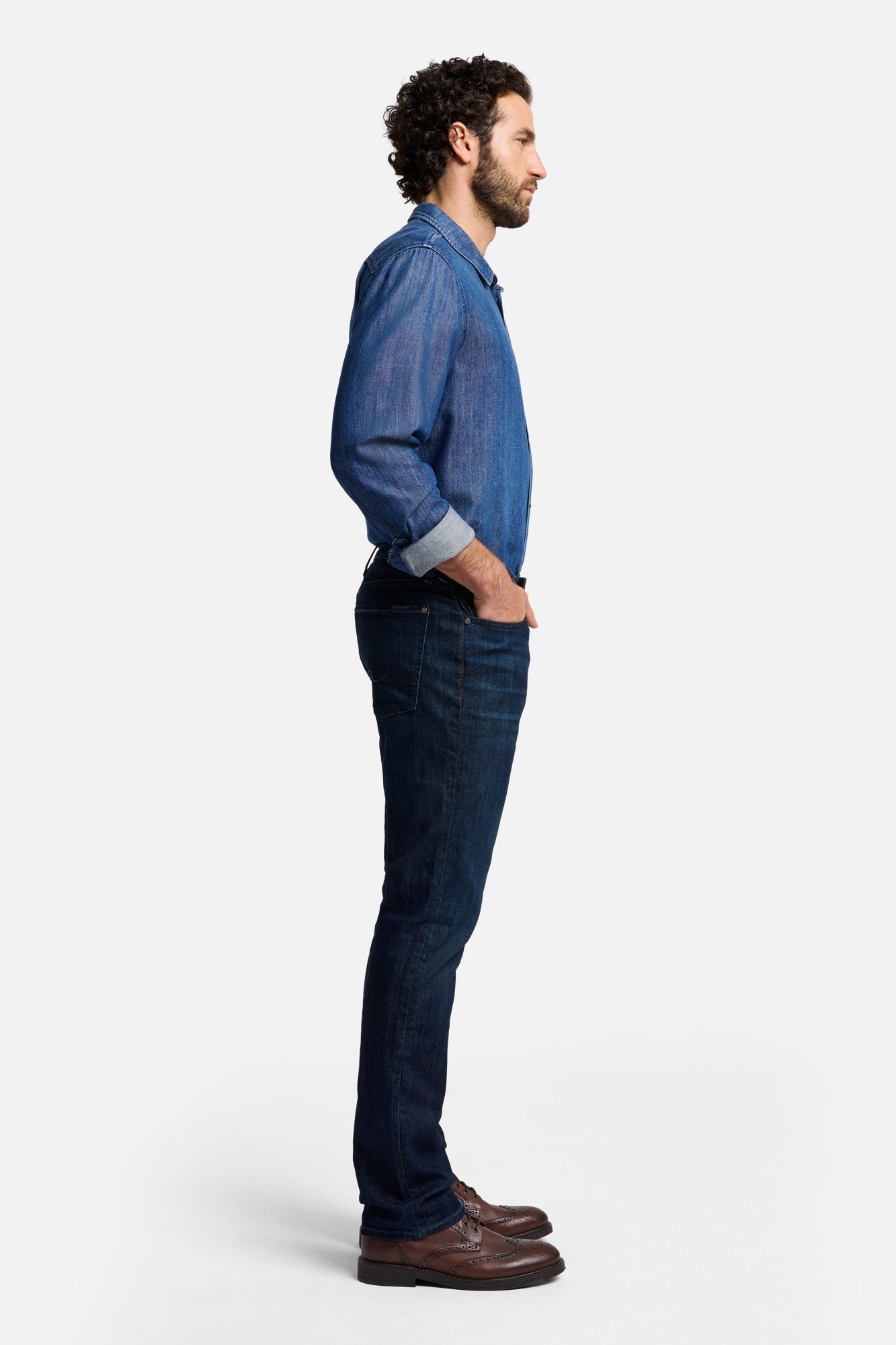7-for-all-mankind-airweft-the-straight-herren-jeans-perennial image 6