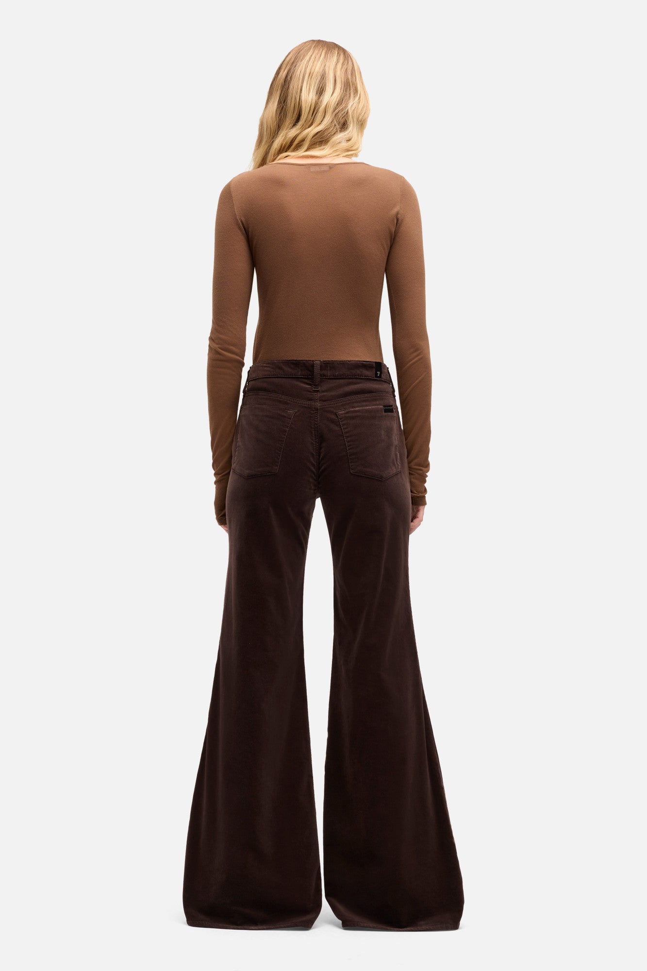 7-for-all-mankind-retro-flare-hose-damen-velvet-chocolate-braun image 5