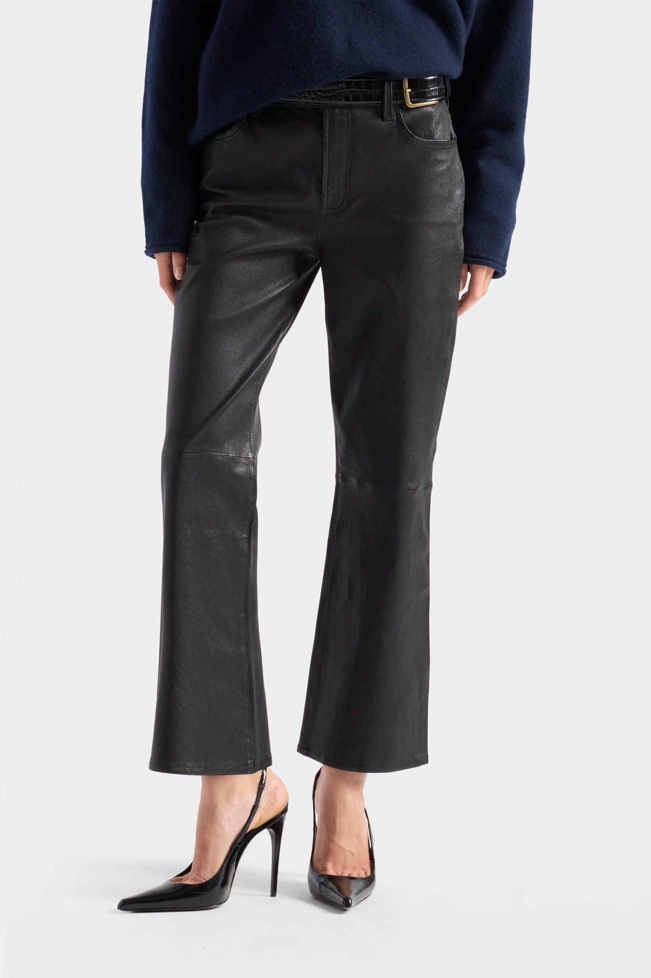 7-for-all-mankind-cropped-boot-leder-black-damen-lederhose-schwarz image 3