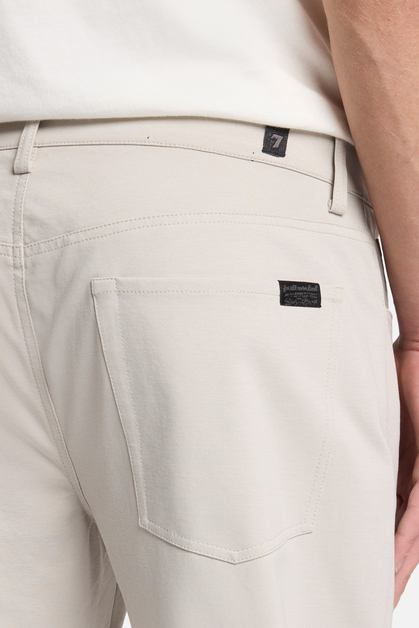 7-for-all-mankind-luxe-knit-straight-stone-herren-hose image 4