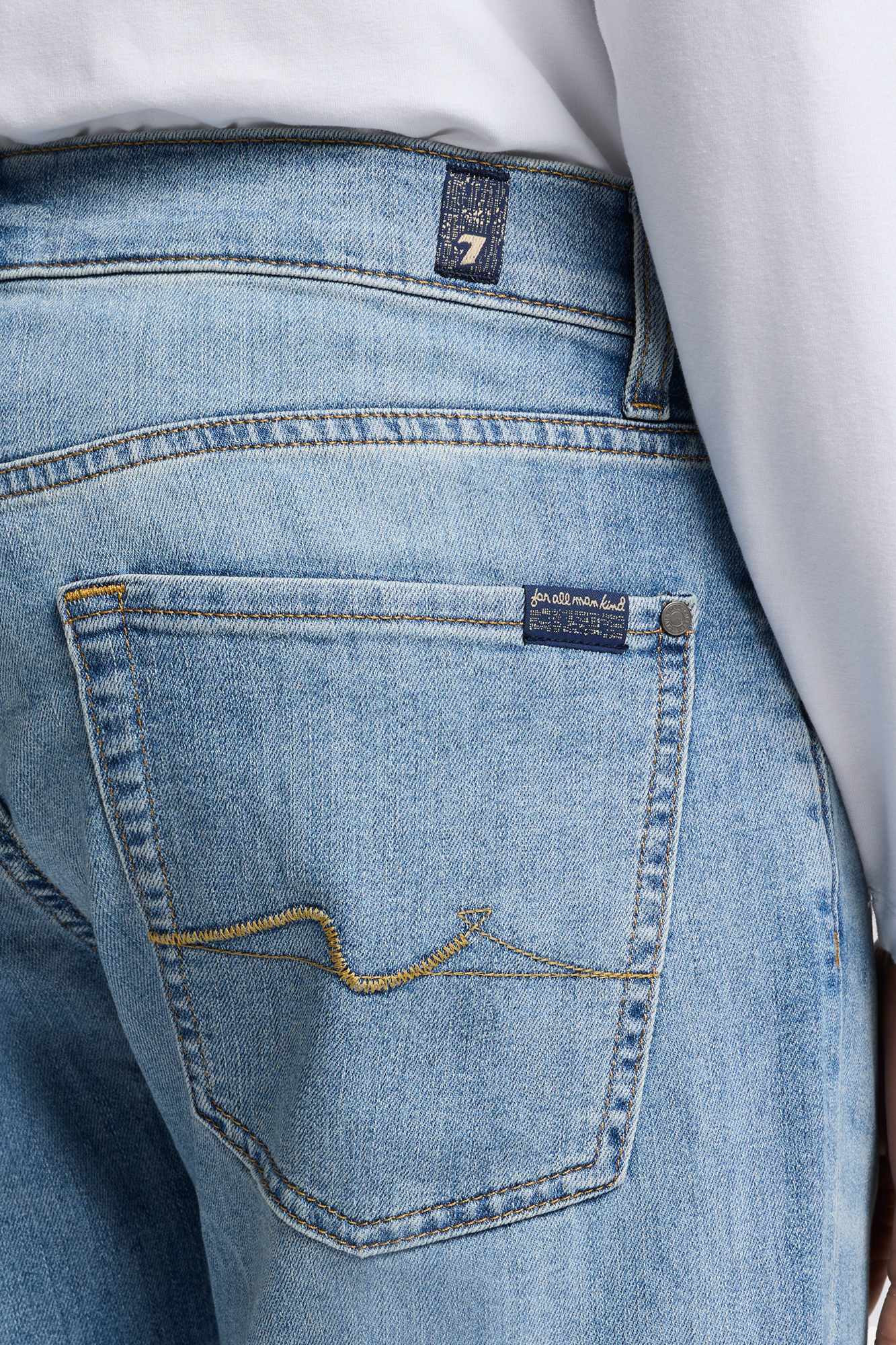 7-for-all-mankind-airweft-the-straight-herren-jeans-in-portofino image 4