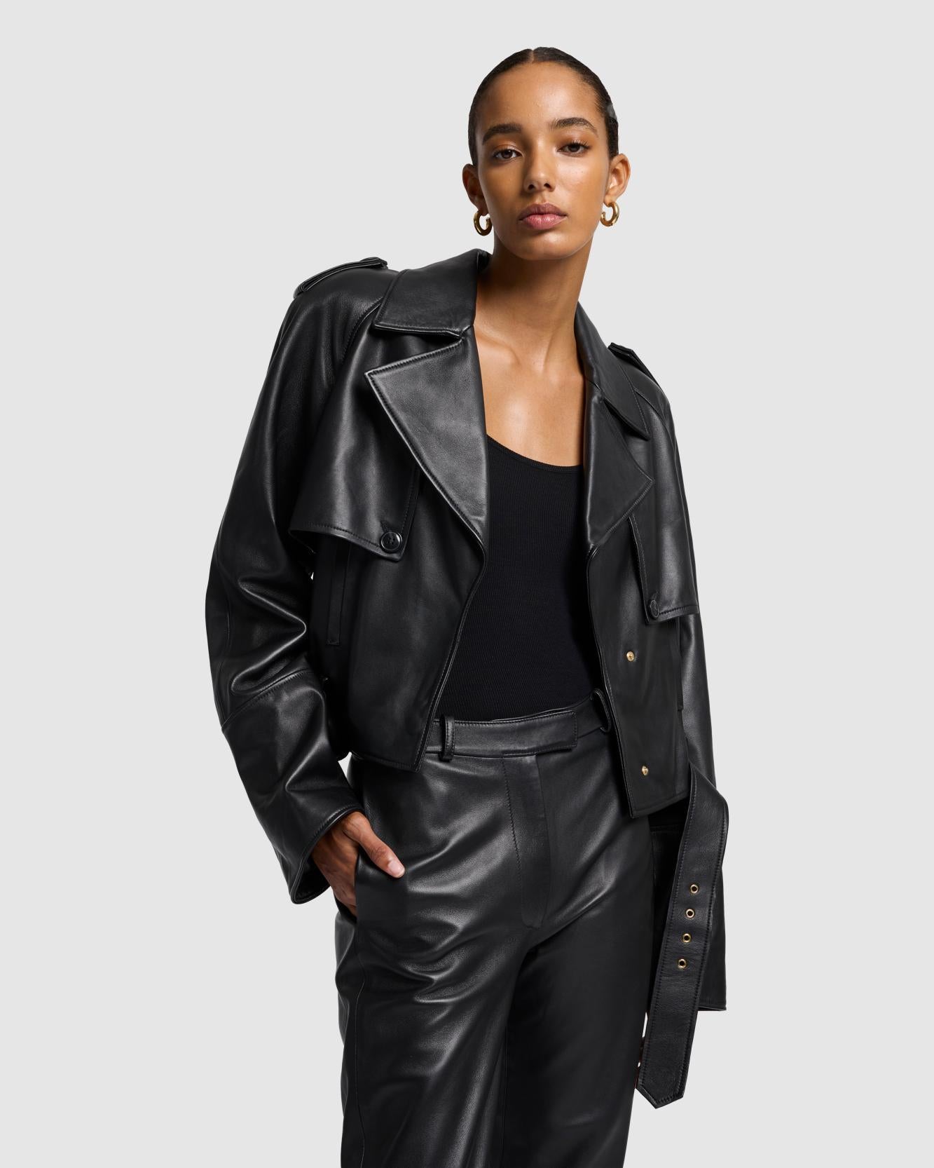 7-for-all-mankind-crop-bikerjacke-lederjacke-in-schwarz image 2