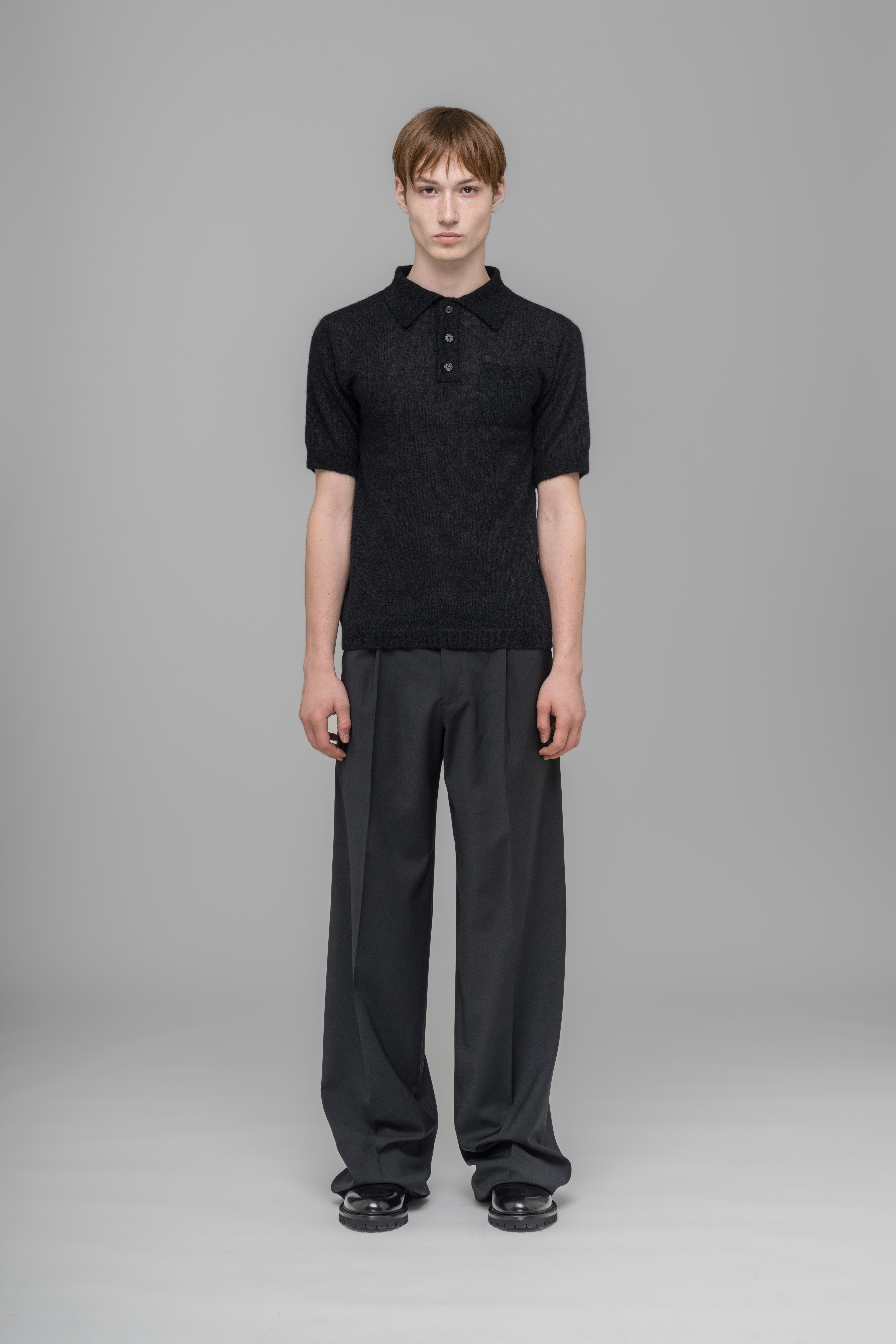 032c-scheduled-sex-fluffy-polo-alpaka-strickpolo-herren image 1