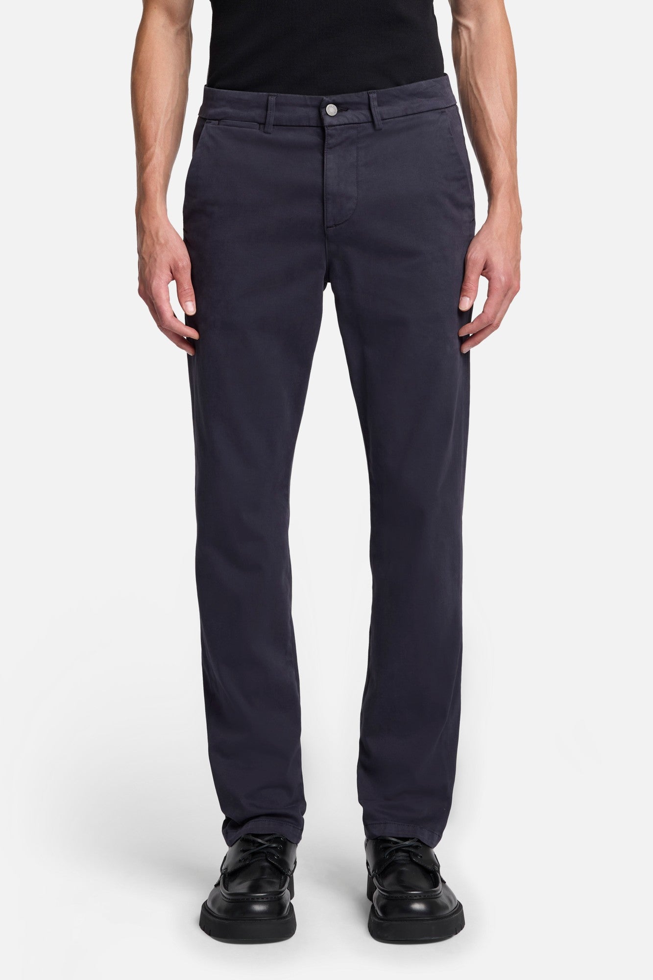 7-for-all-mankind-slimmy-chino-luxe-performance-sateen-space-herren image 3