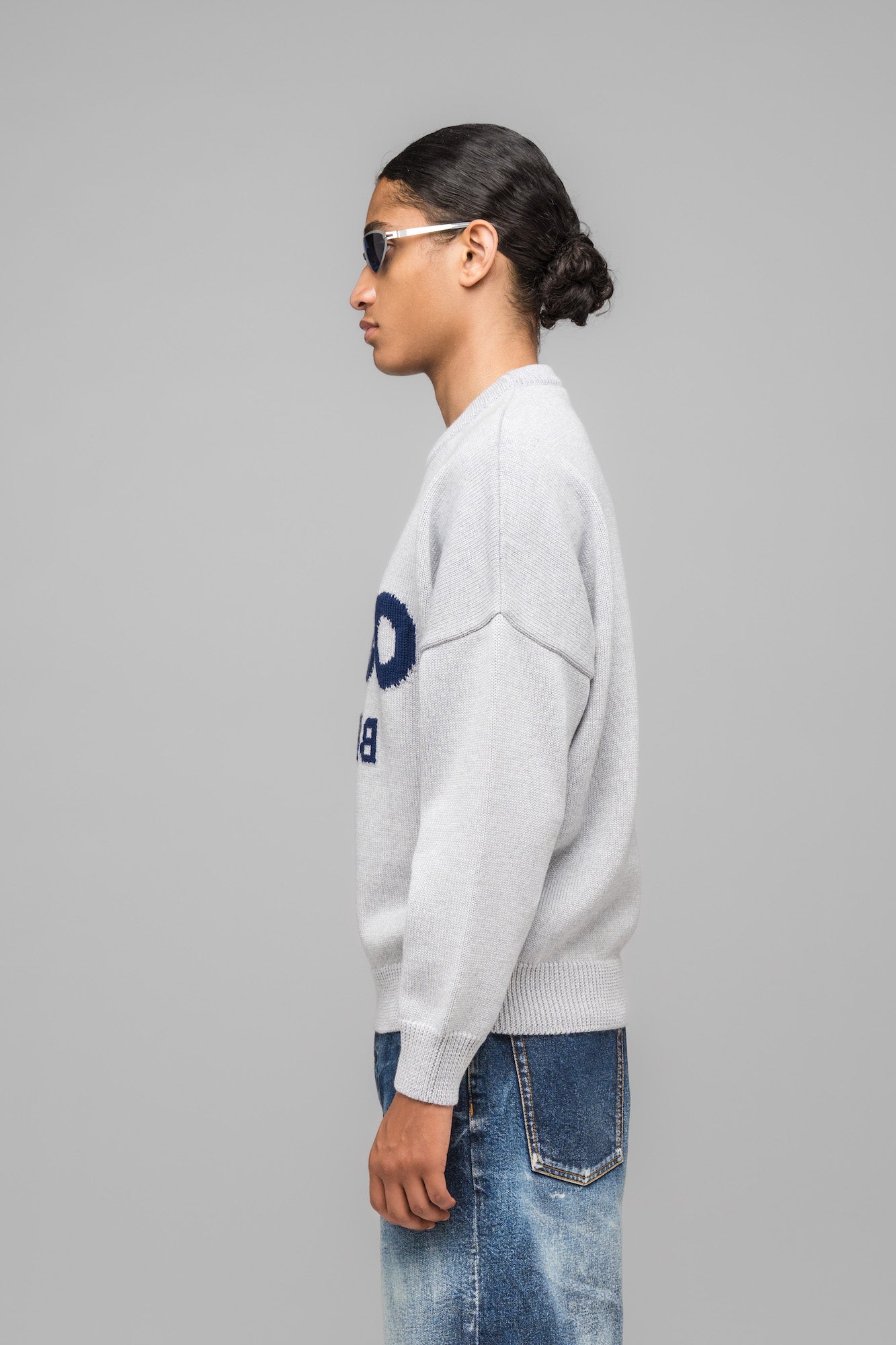 032c-selfie-sweater-grey-melange-merino image 3