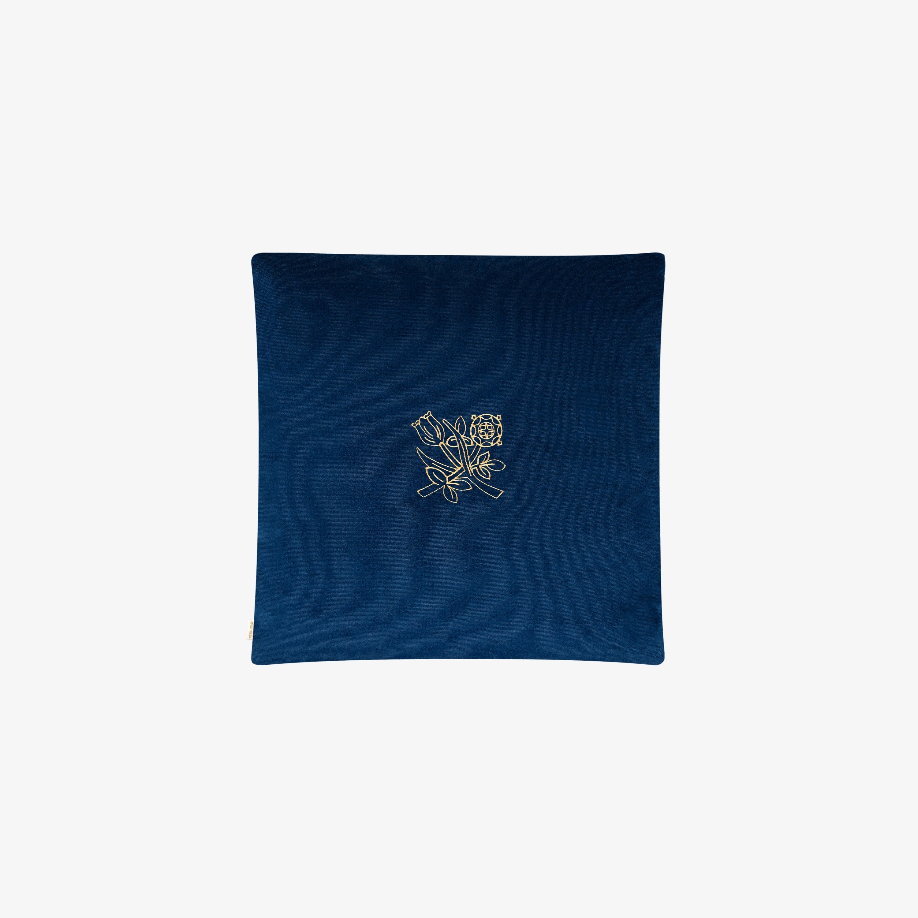 aim-leon-dore-queens-crest-kissen-18-navy image 1