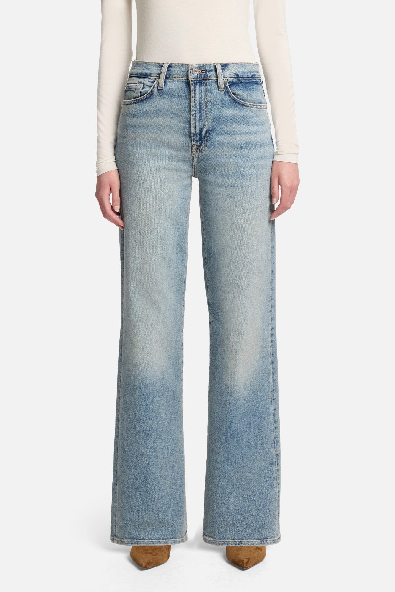 7-for-all-mankind-luxe-vintage-alexa-straight-jeans-amuse-me image 3