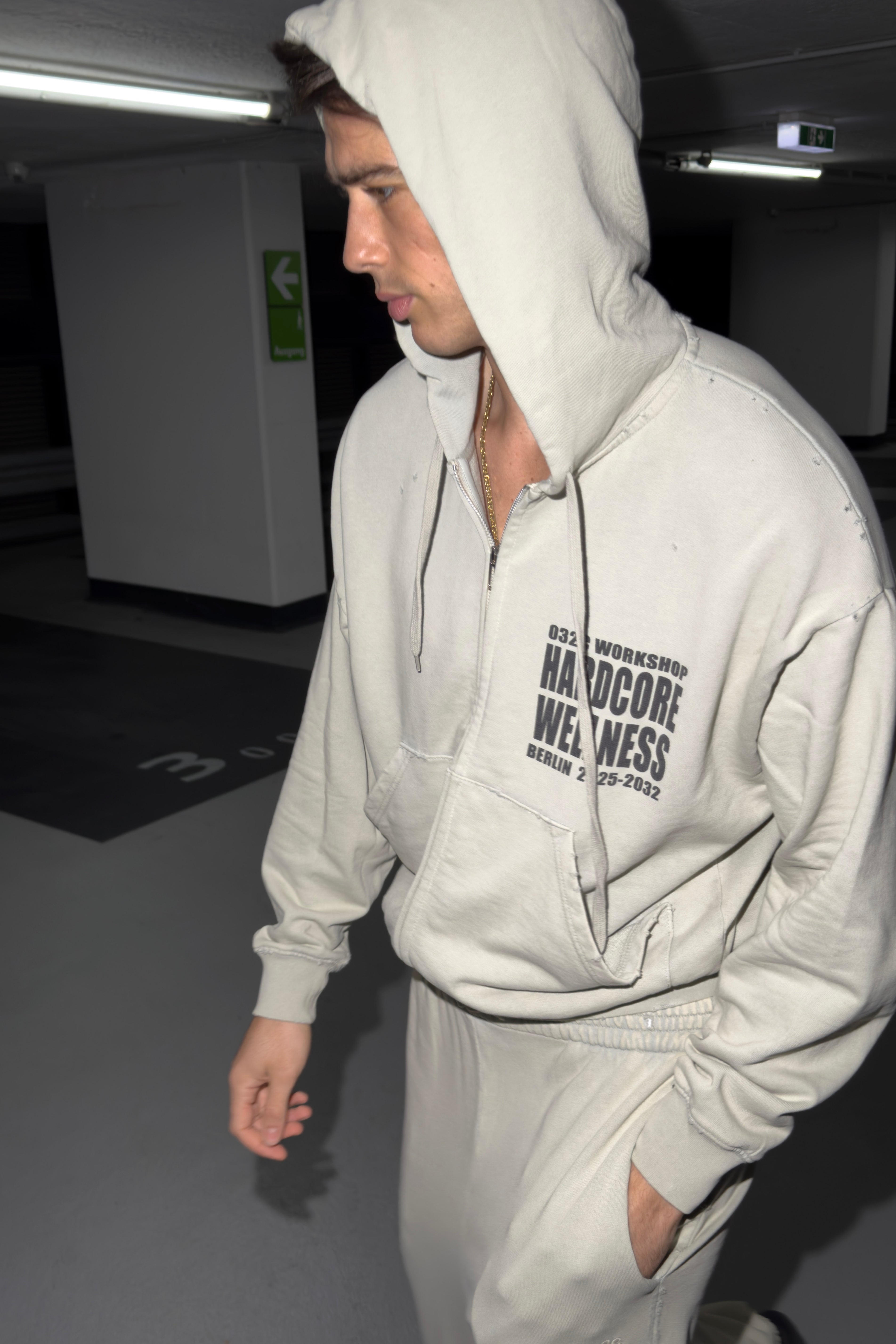 032c-zip-up-hardcore-wellness-hoodie-jacke-faded image 3