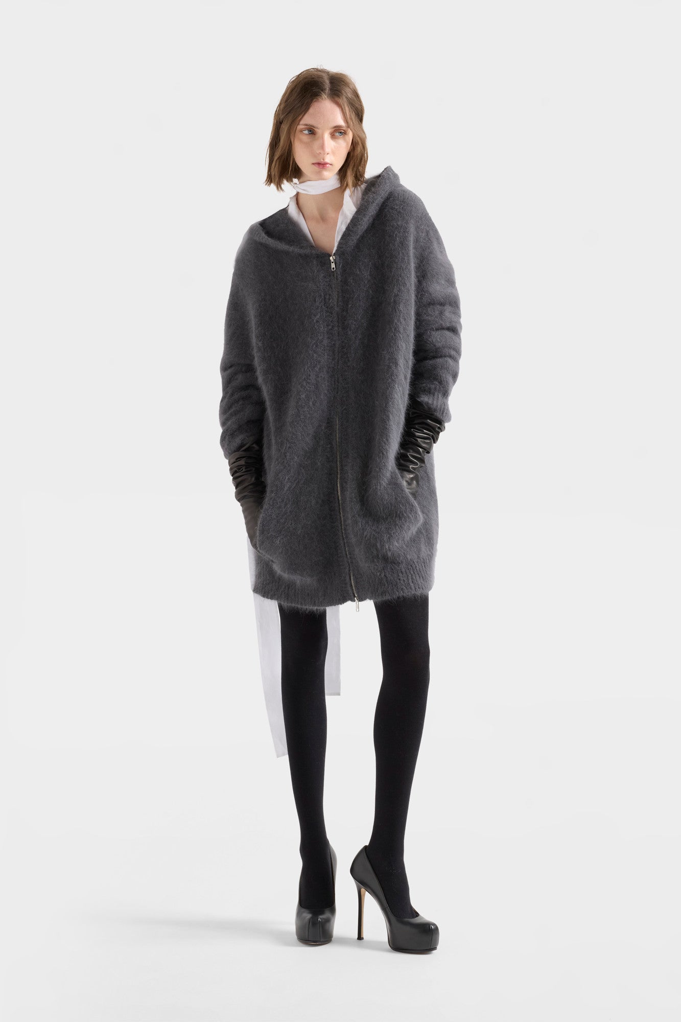 7-for-all-mankind-fuzzy-zip-hoodie-alpaca-blend-stone-damen-hoodie image 2