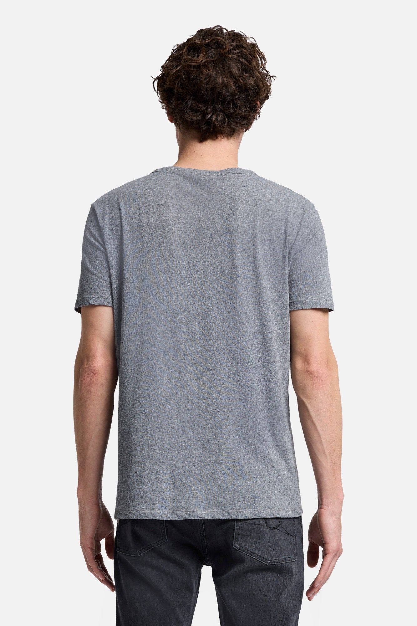 7-for-all-mankind-featherweight-cotton-tee-in-heather-grey image 4