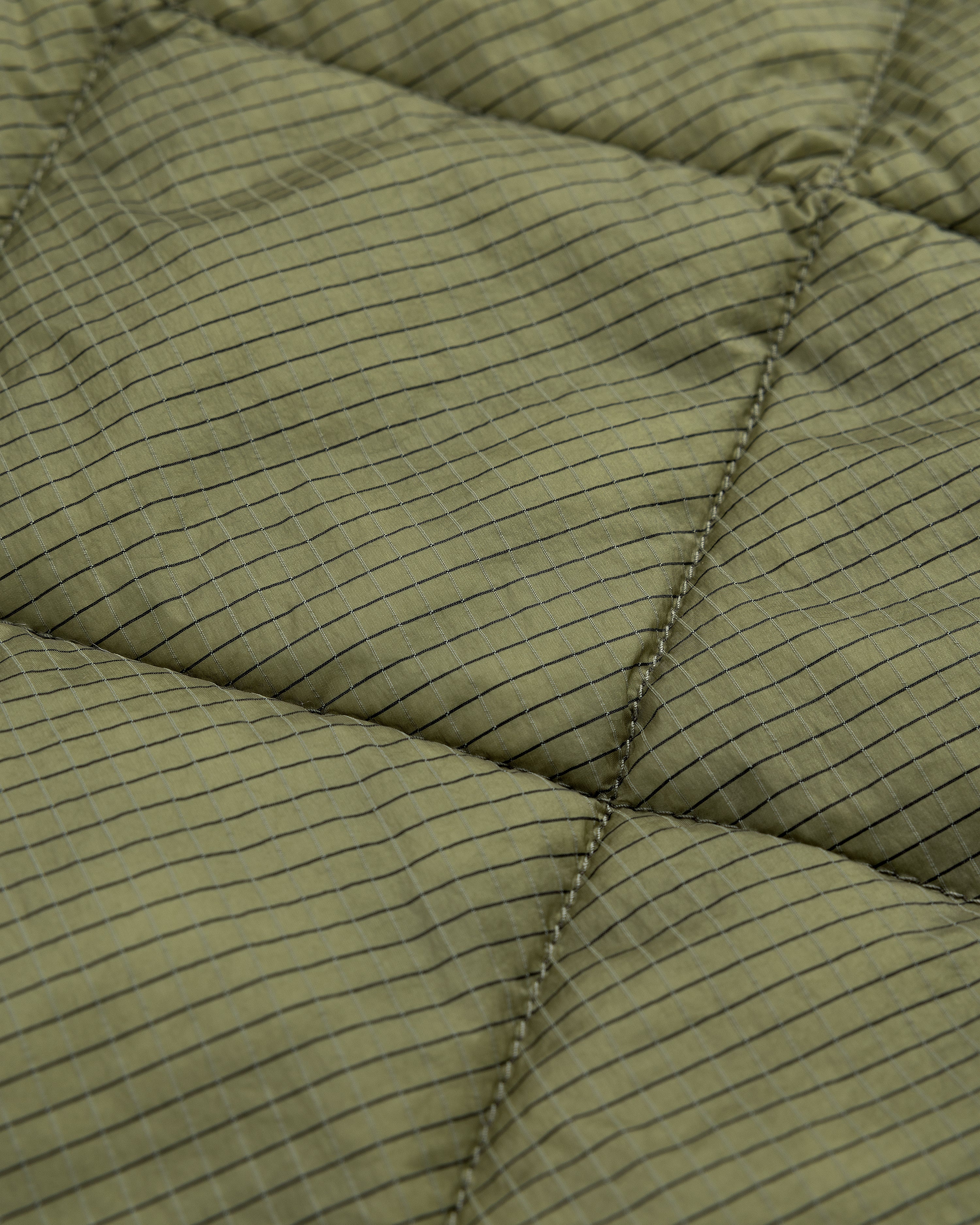 aim-leon-dore-nylon-quilted-unisphere-jacket-olive-steppjacke image 6