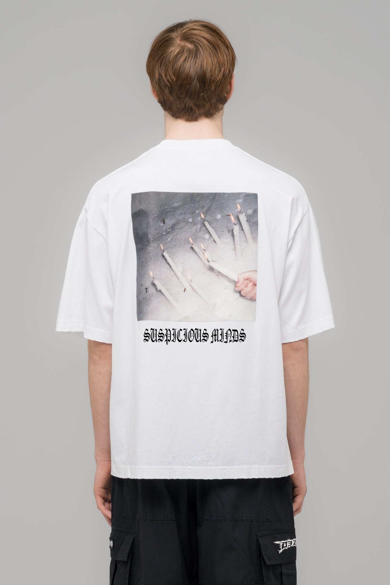 032c-t-shirt-with-print-candle-dinner-stone-washed-t-shirt-mit-back-print image 4