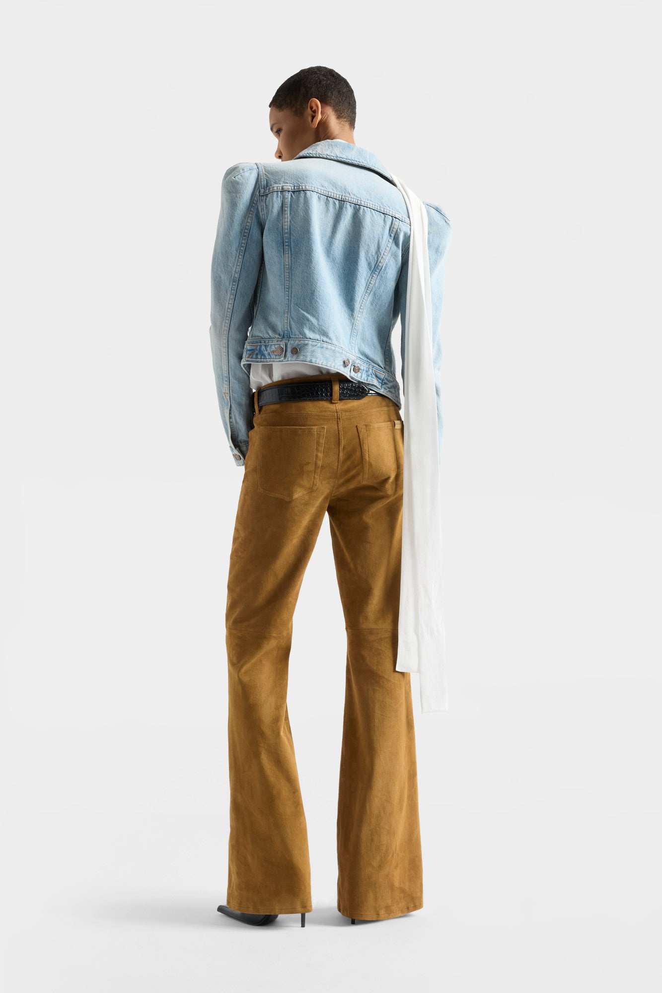 7-for-all-mankind-dojo-trouser-suede-cognac-damen-wide-leg image 5