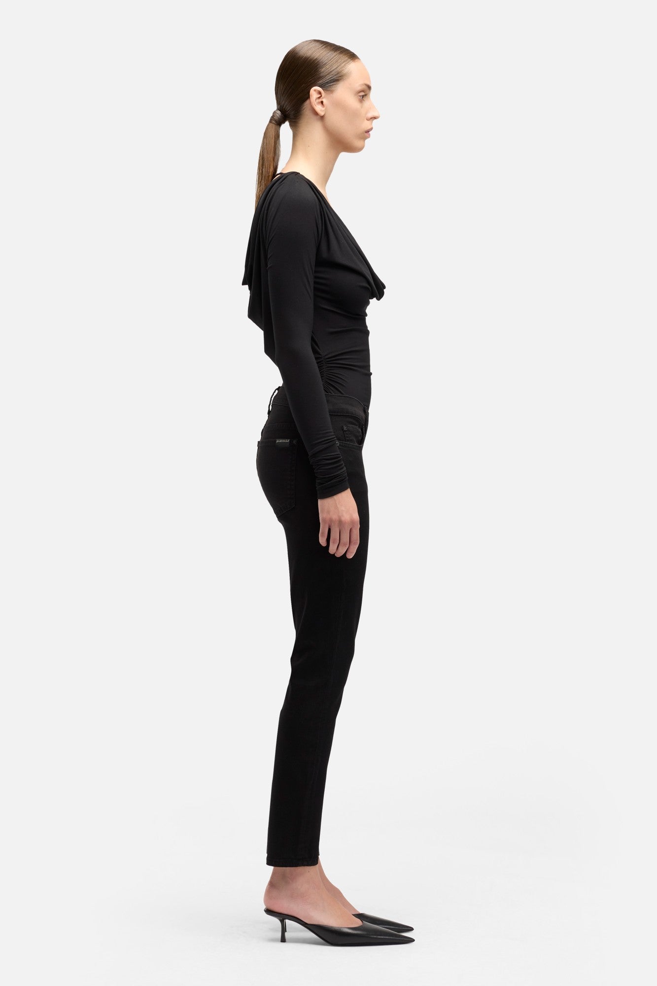 7-for-all-mankind-b-air-ankle-skinny-damen-jeans-in-rinsed-black-mid-rise-kn-che image 6