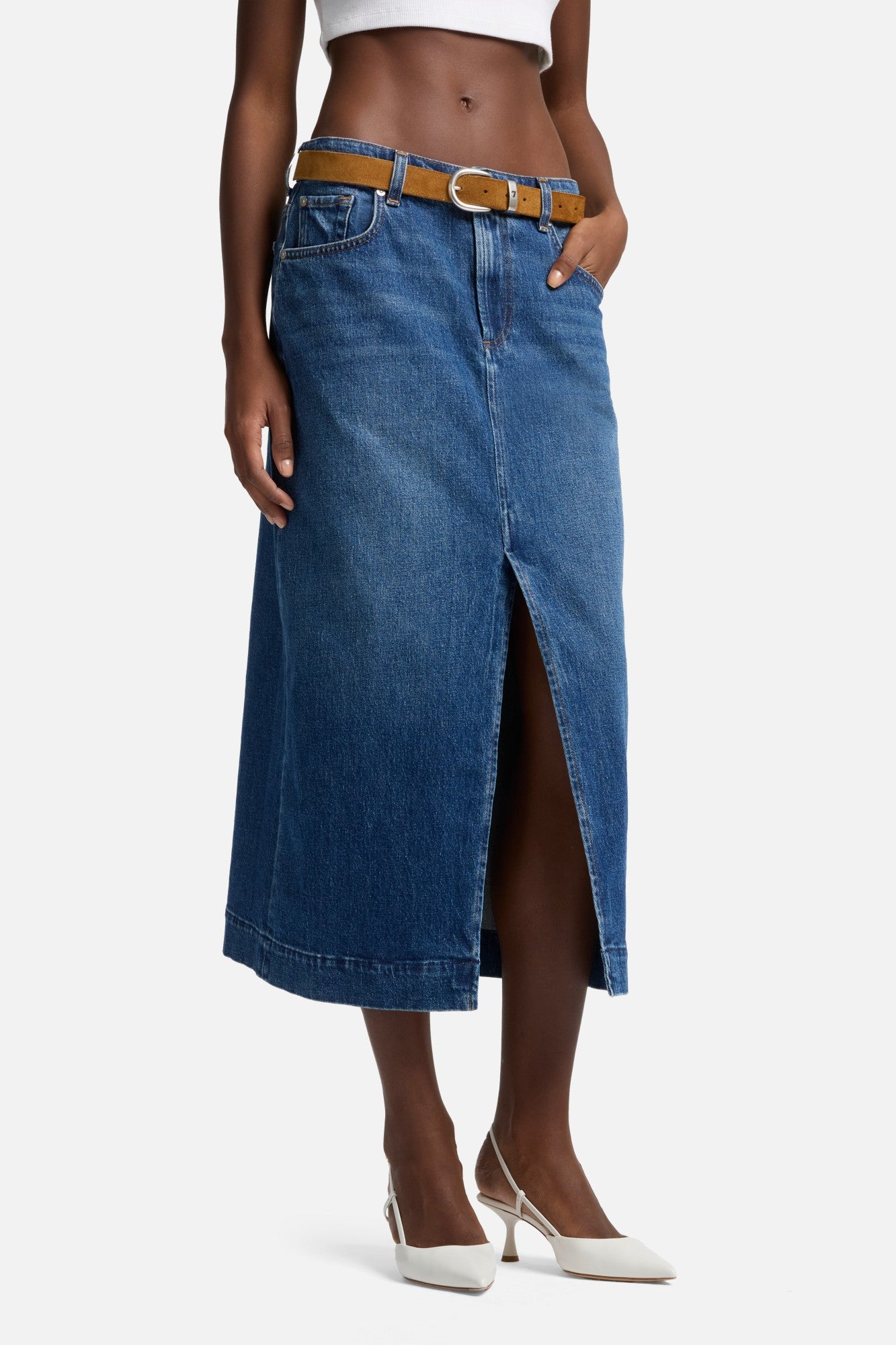 7-for-all-mankind-amber-denim-midi-rock-artifact image 4