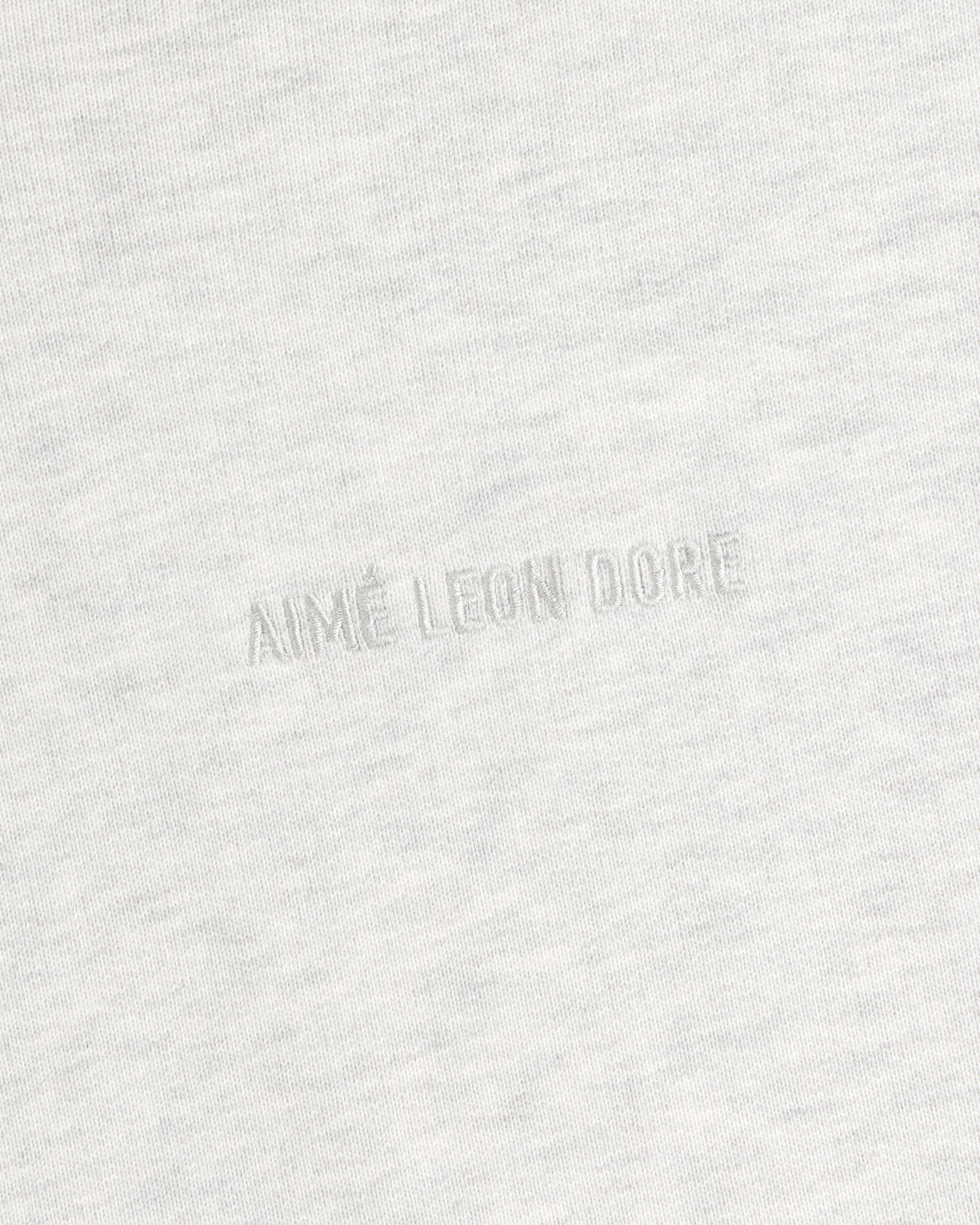 aim-leon-dore-tonal-logo-crewneck-sweatshirt-oatmeal image 5