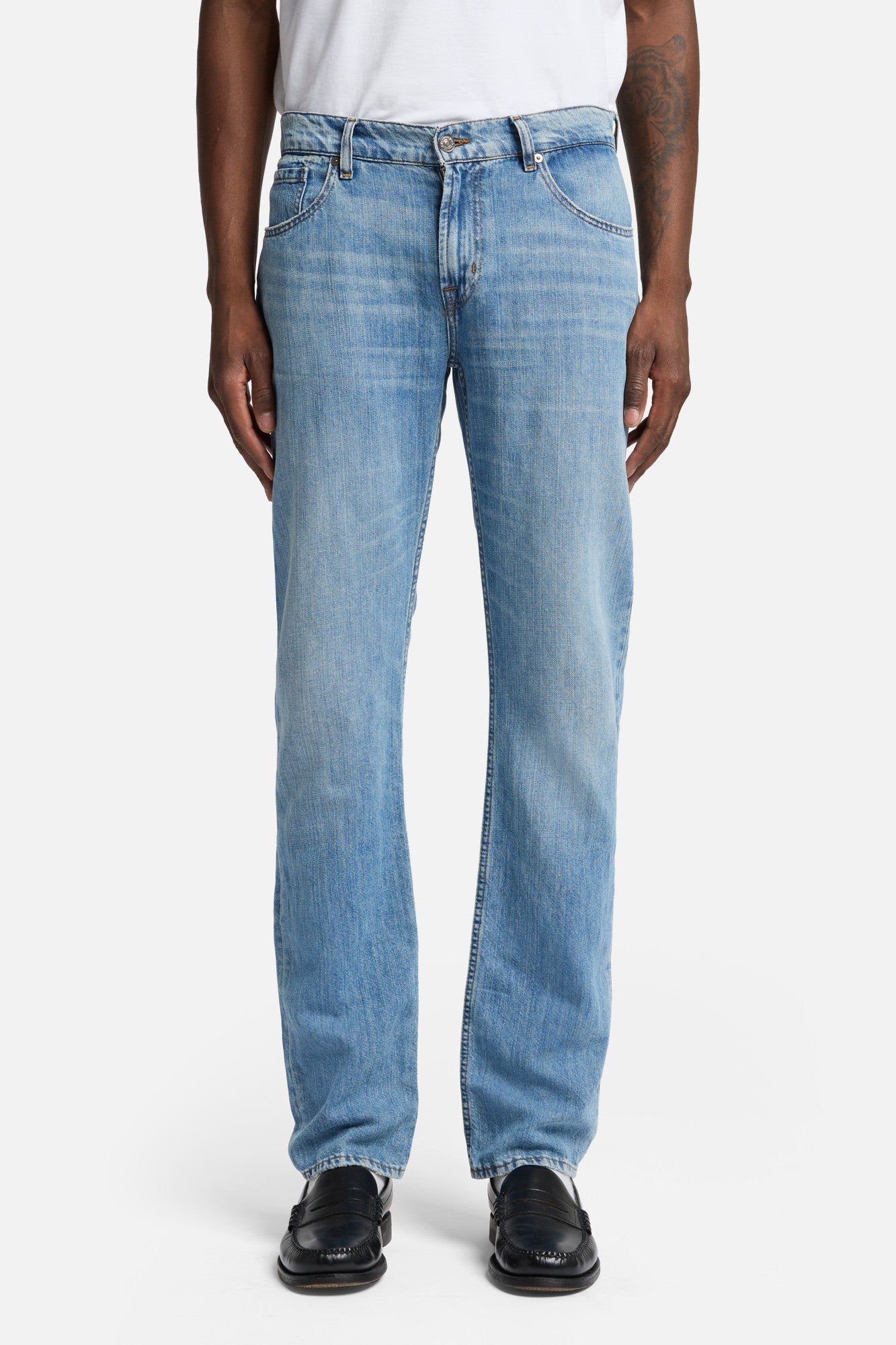 7-for-all-mankind-the-straight-herren-jeans-denim-linen-station image 3