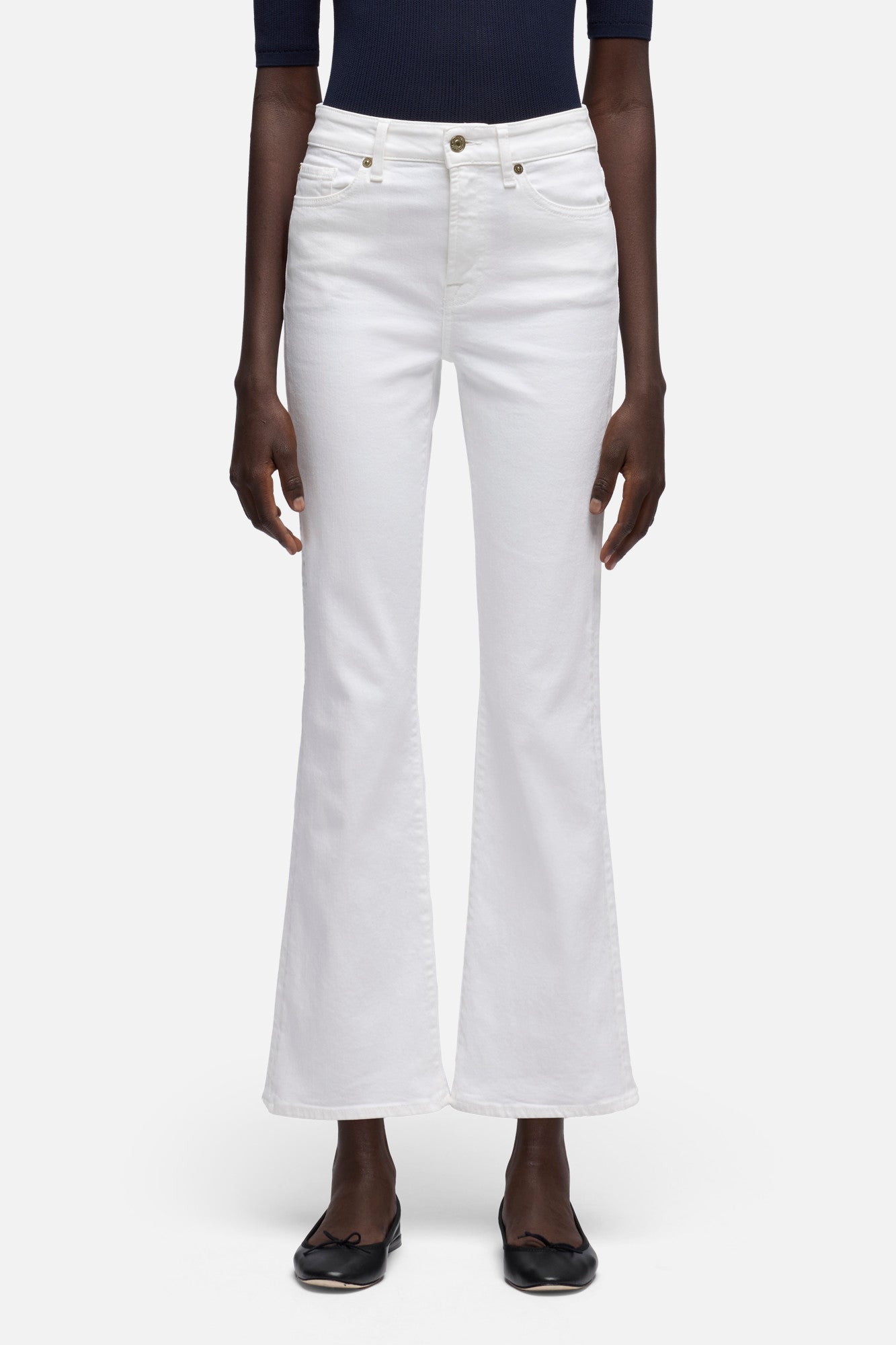 7-for-all-mankind-cropped-boot-slim-illusion-jeans-pure-white image 3