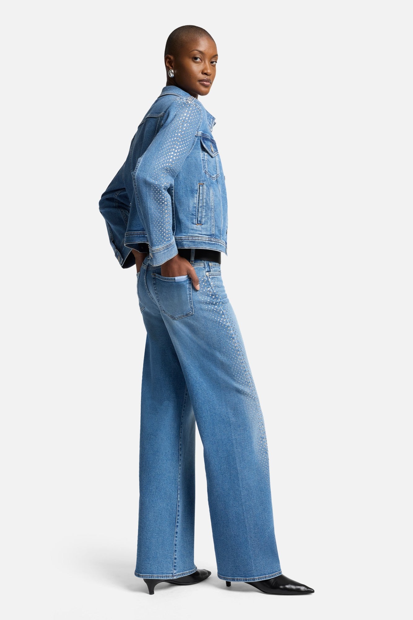 7-for-all-mankind-luxe-vintage-adi-trucker-jacke-damen-love-soul-kristall image 7