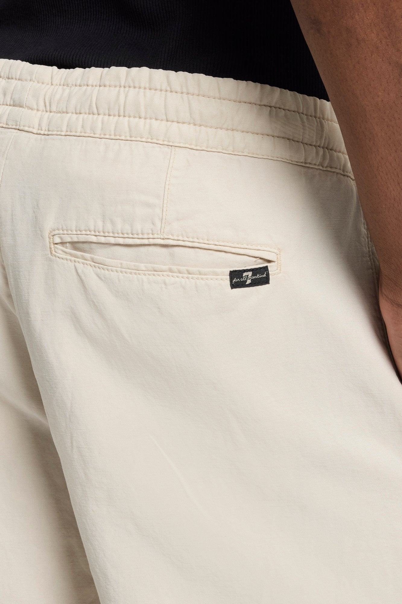 7-for-all-mankind-linen-blend-jogger-short-bone-herren-shorts image 4