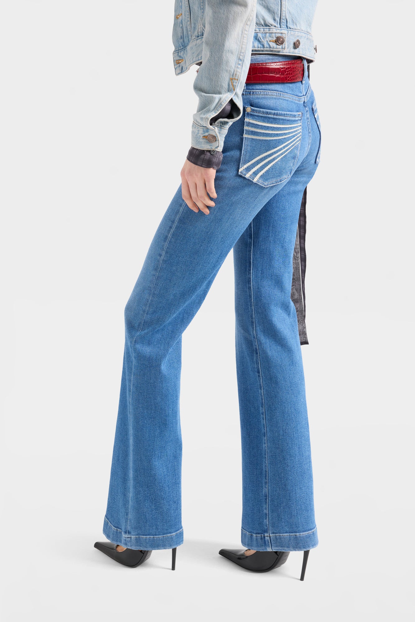7-for-all-mankind-dojo-flare-jeans-slim-illusion-marine-damen image 6