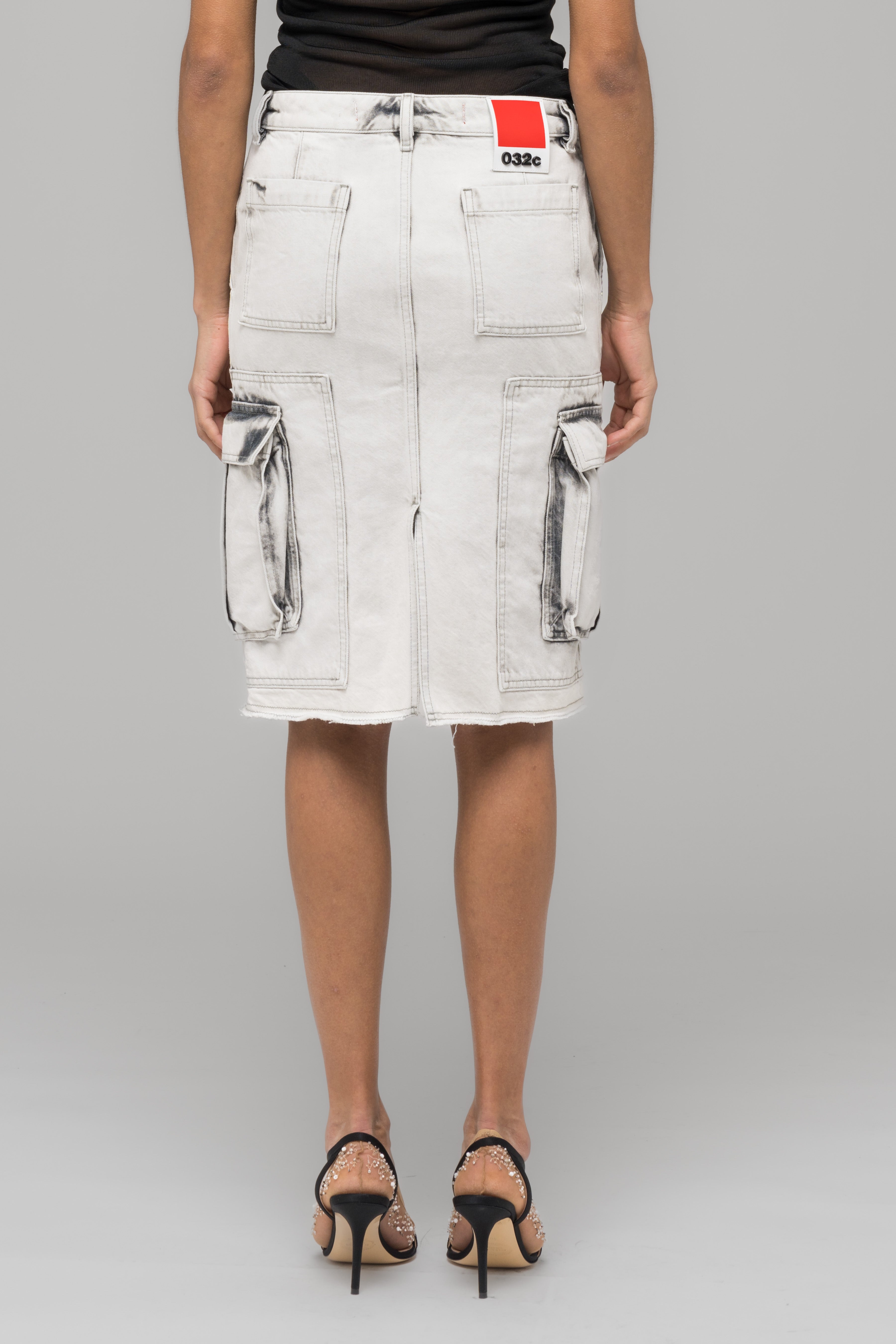 032c-my-own-mind-frayed-denim-cargo-rock-damen image 4