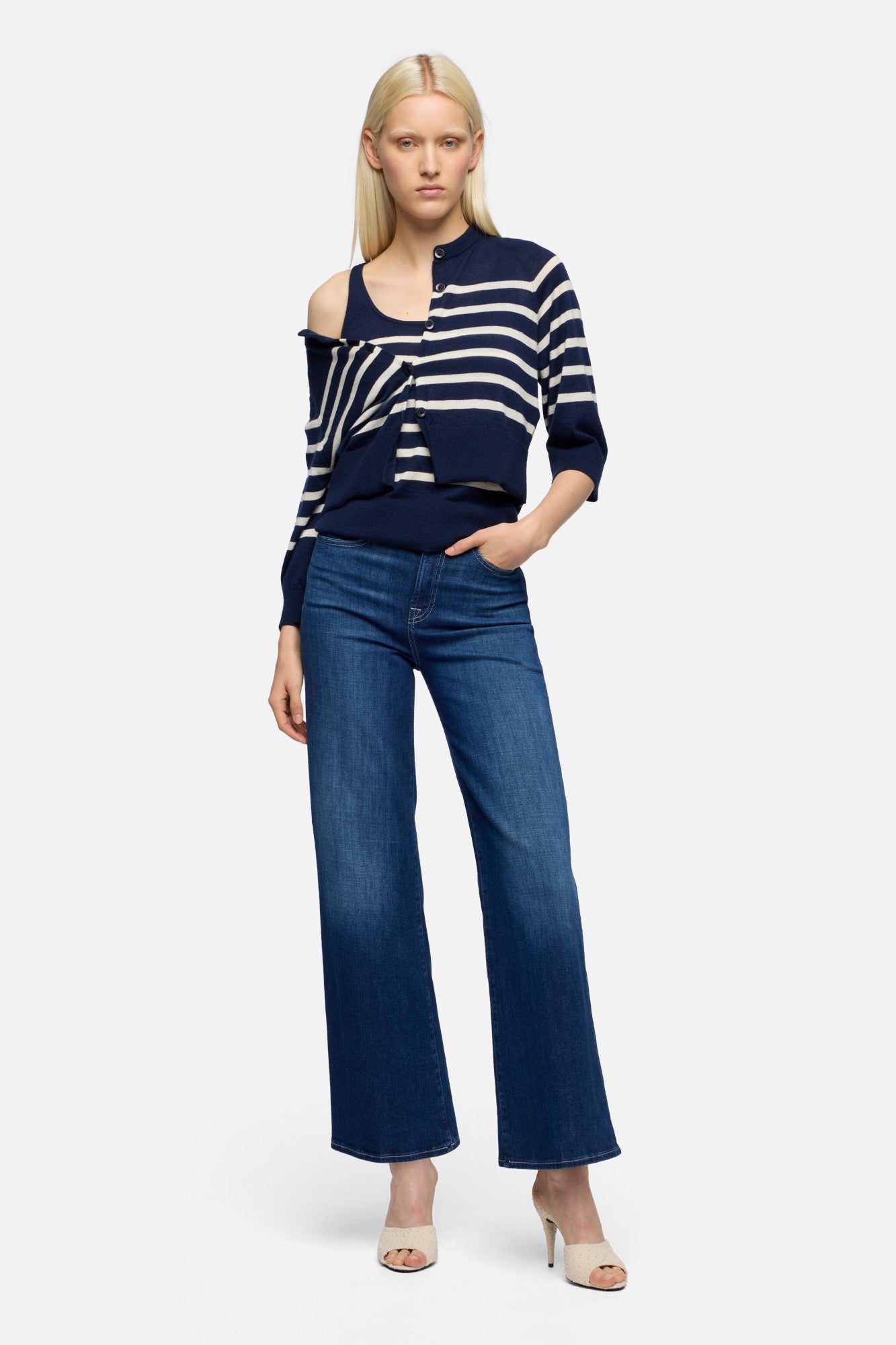 7-for-all-mankind-lotta-ankle-wide-leg-jeans-in-left-hand-stormy-drift image 2