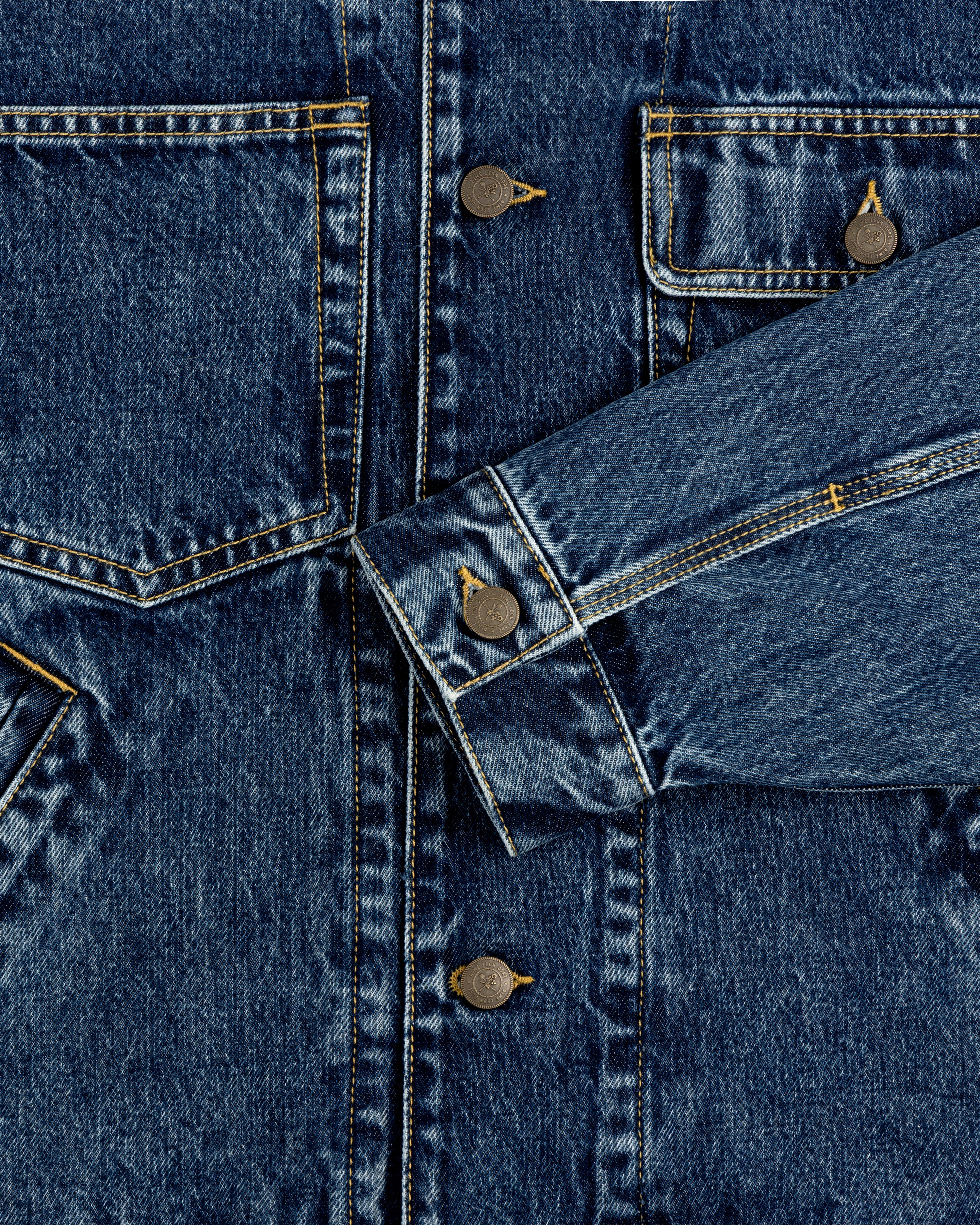 aim-leon-dore-denim-trucker-jacket-blau-italienischer-denim image 6