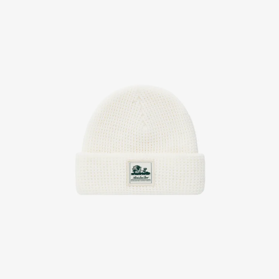 aim-leon-dore-waffle-knit-beanie-m-tze-wei-unisphere-patch image 1
