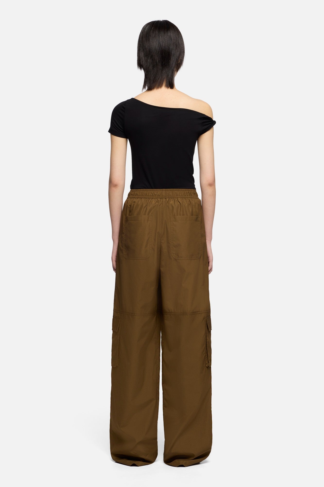 7-for-all-mankind-cargo-wide-leg-pant-damen-poplin-toffee image 5
