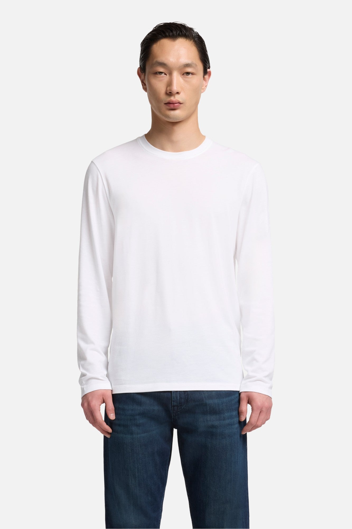 7-for-all-mankind-lyocell-crewneck-long-sleeve-tee-in-white image 3
