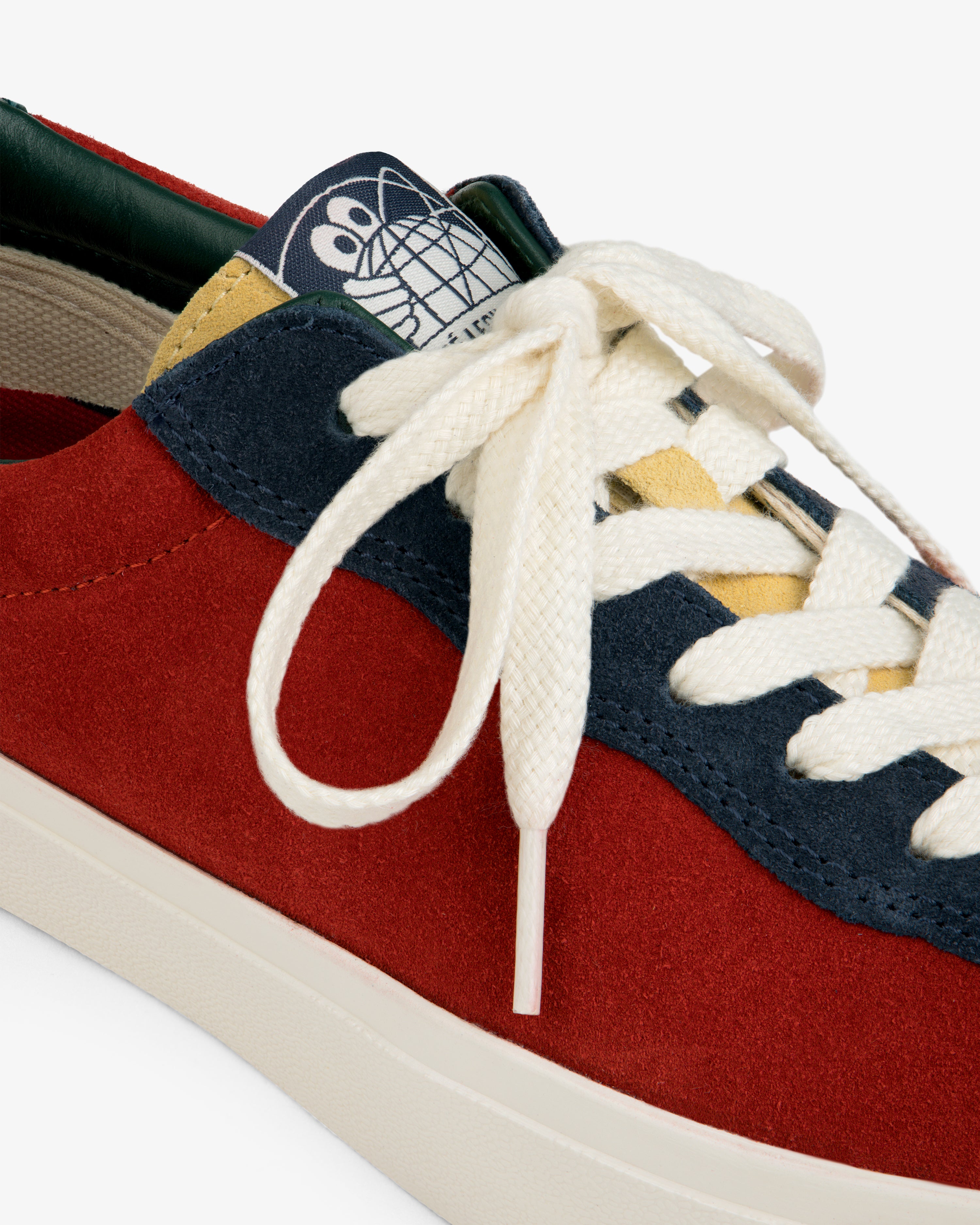 aim-leon-dore-ald-last-resort-ab-vm001-lo-suede-sneaker image 6